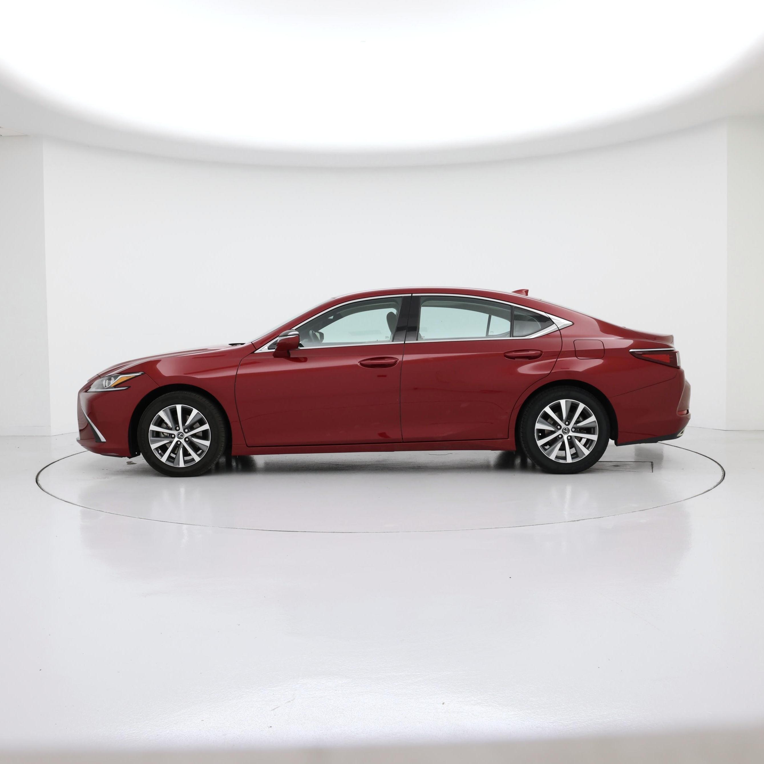 Thumbnail: 2021 Lexus ES - 3