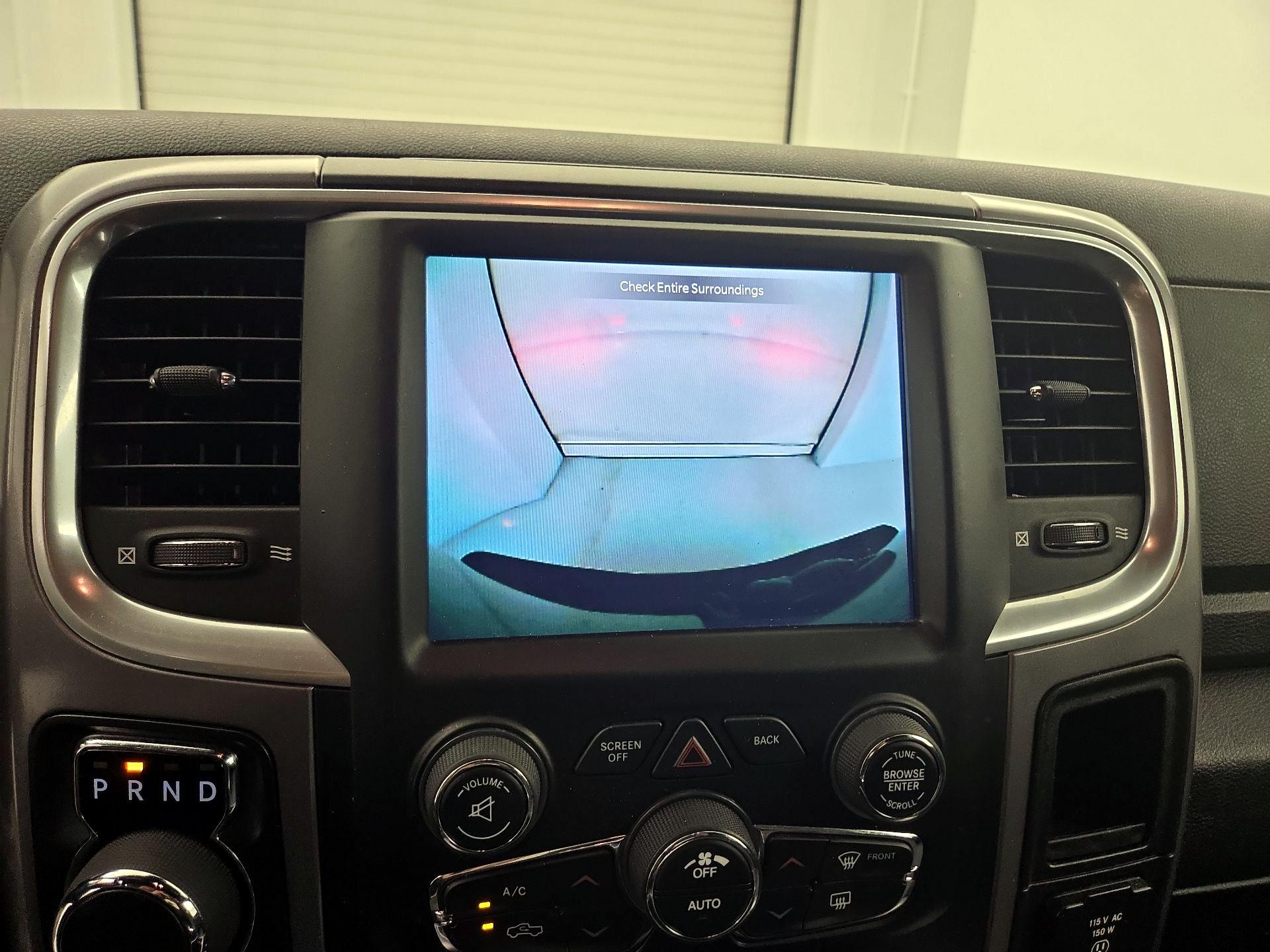 Thumbnail: 2022 RAM 1500 Classic - 14