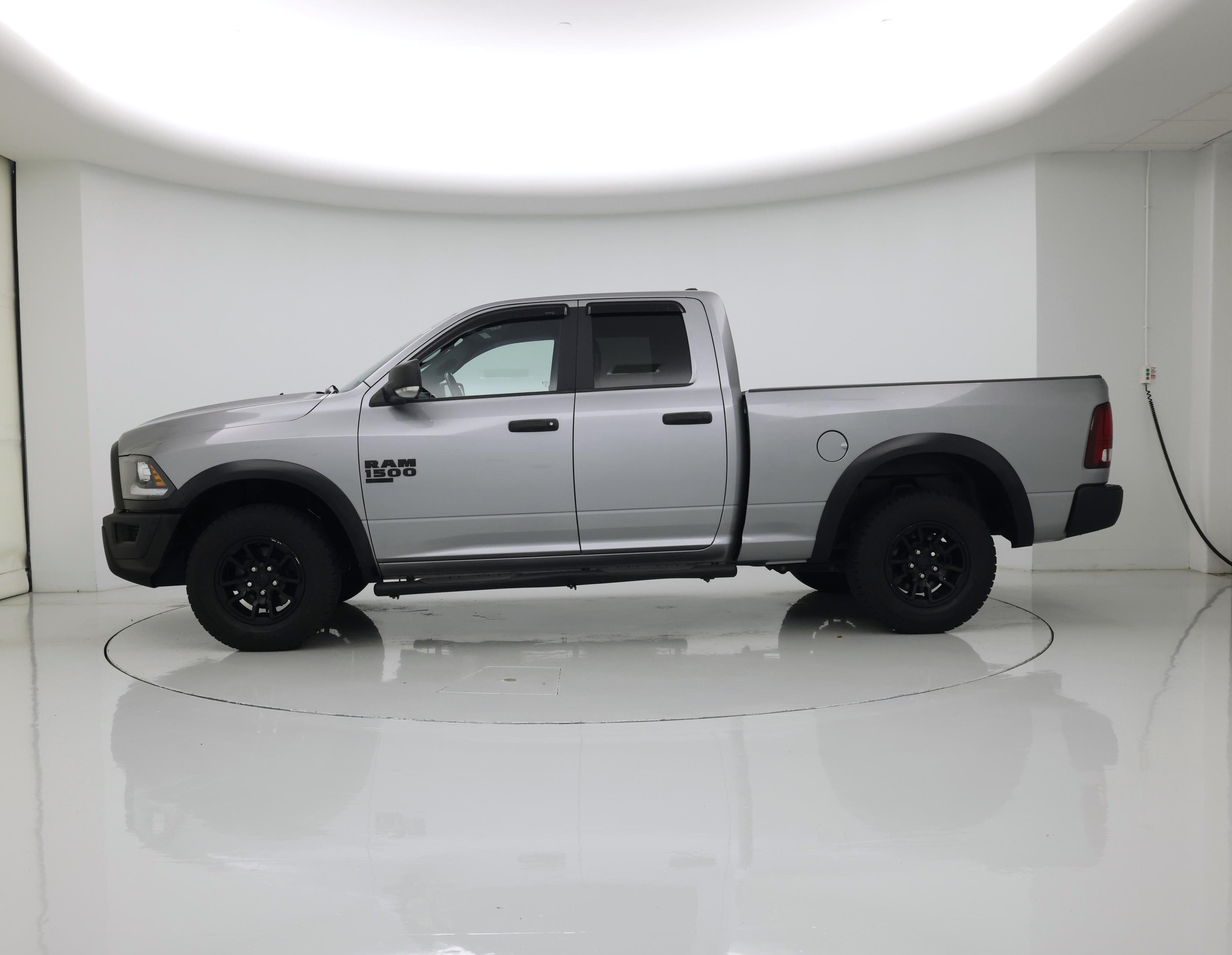 Thumbnail: 2022 RAM 1500 Classic - 3