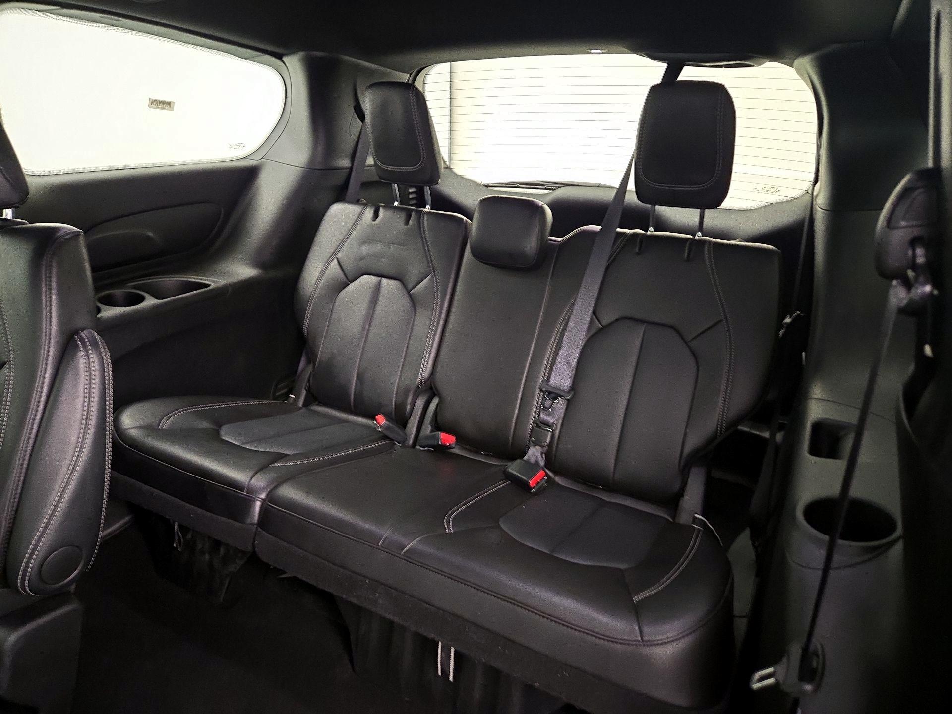 Thumbnail: 2025 Chrysler Pacifica - 20
