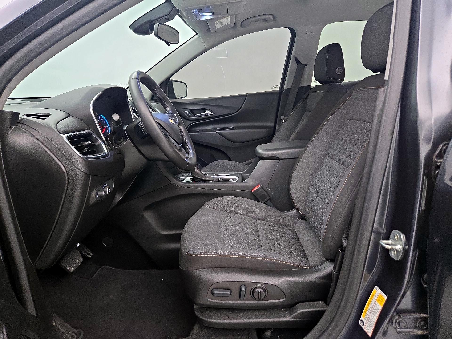 Thumbnail: 2022 Chevrolet Equinox - 11