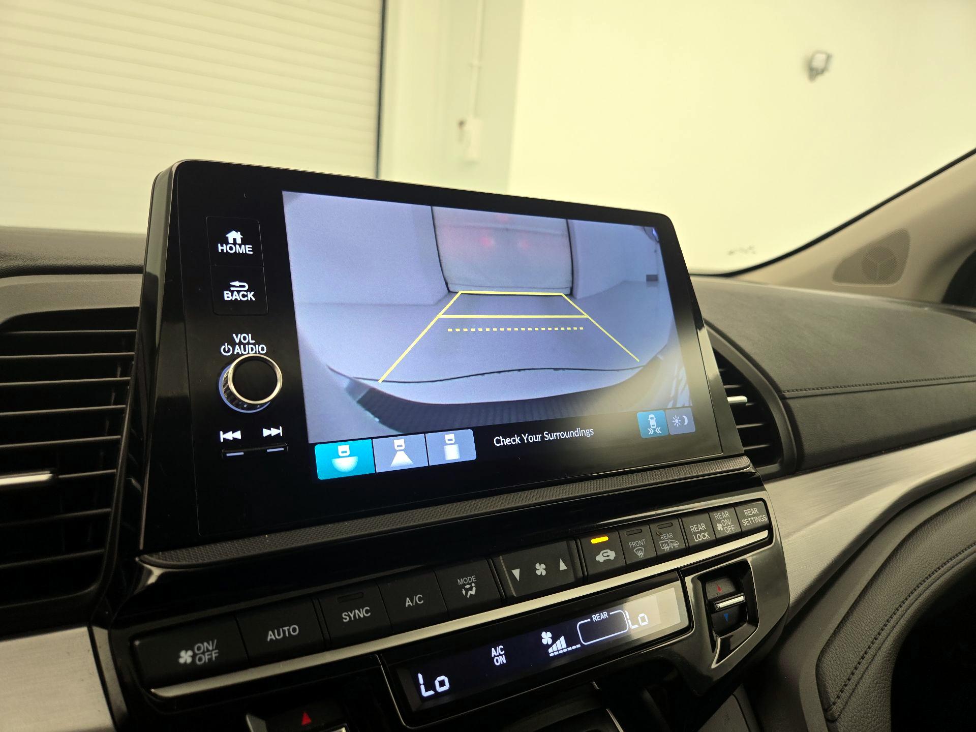 Thumbnail: 2025 Honda Odyssey - 14