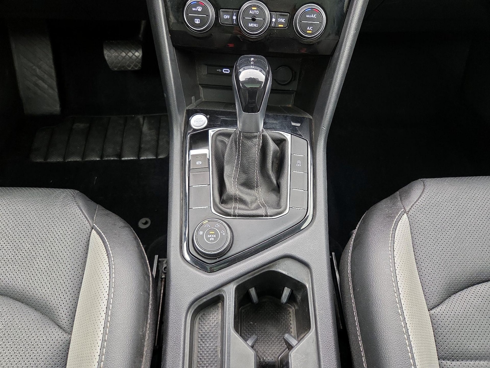 2022 Volkswagen Taos SEL - Photo 19