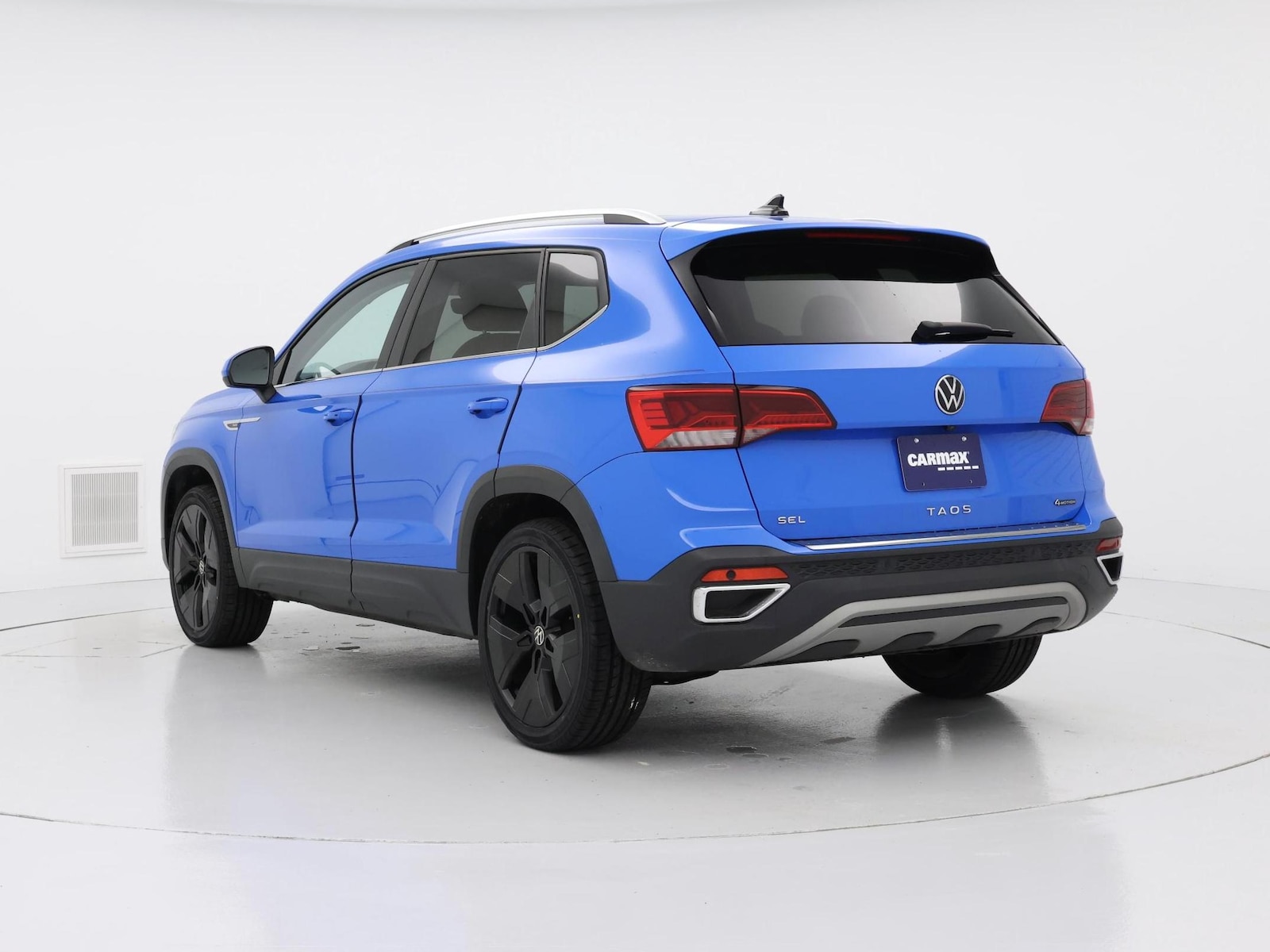 2022 Volkswagen Taos SEL - Photo 3