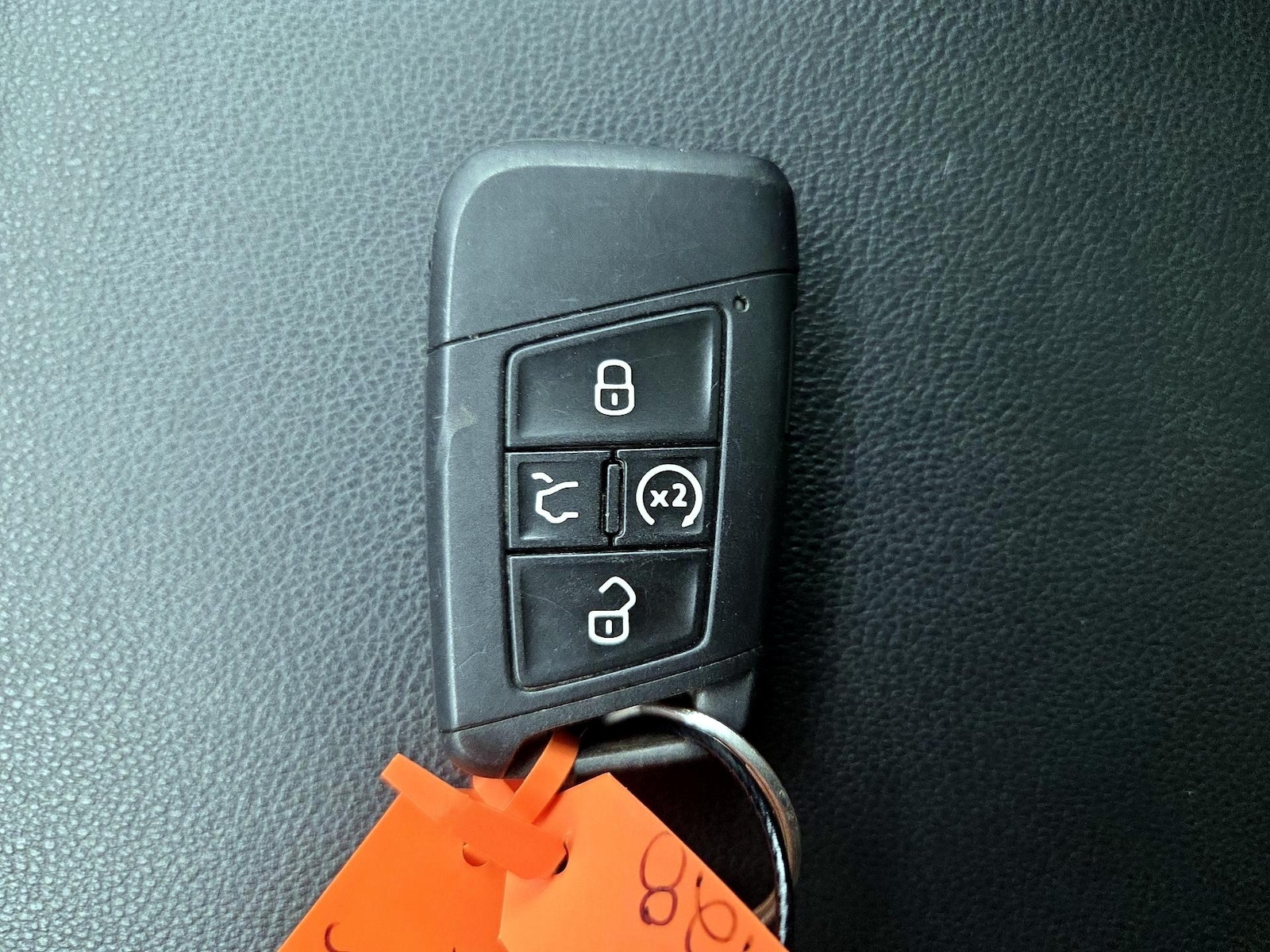 2022 Volkswagen Taos SEL - Photo 26