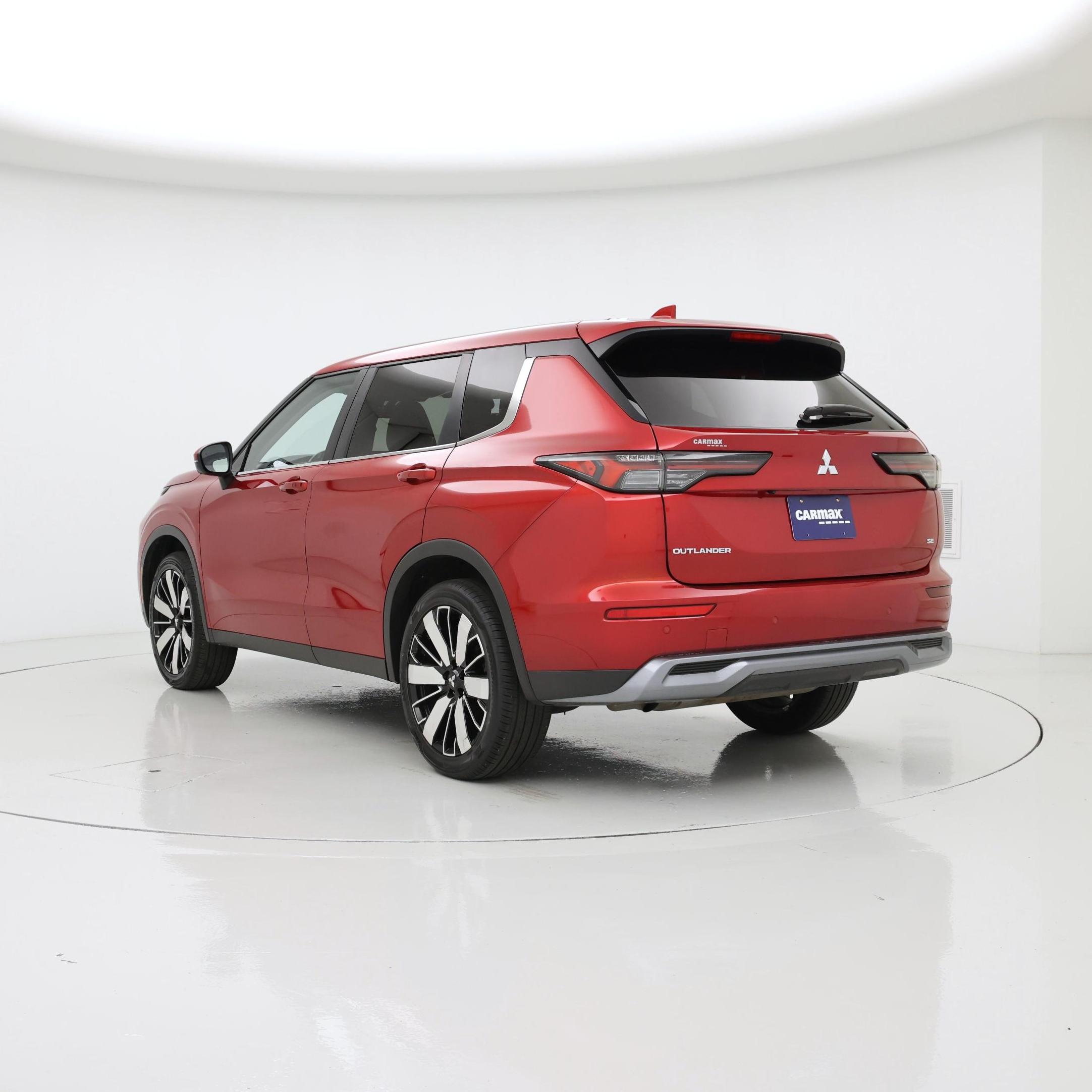 Thumbnail: 2025 Mitsubishi Outlander - 2