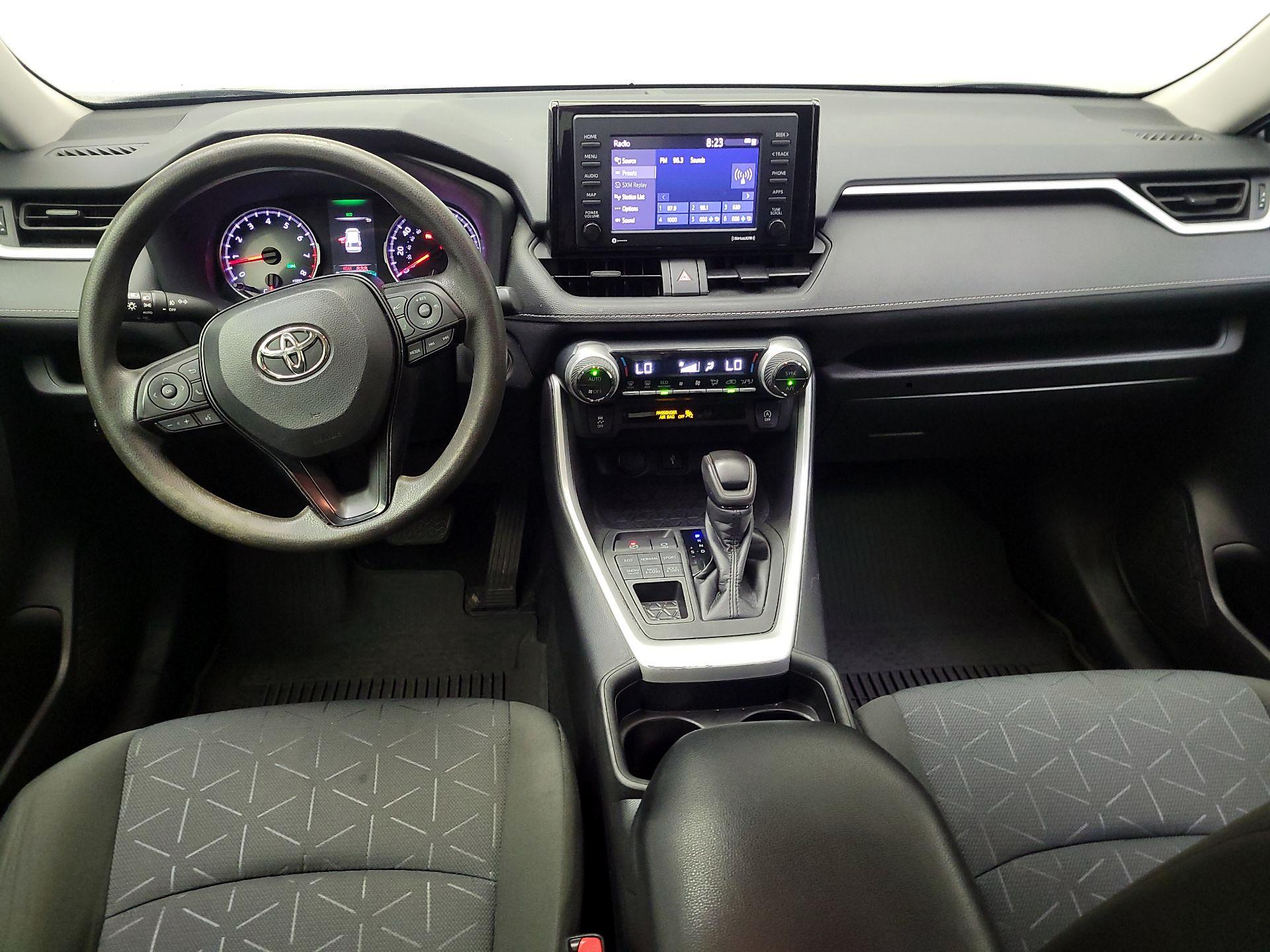 Thumbnail: 2021 Toyota RAV4 - 9