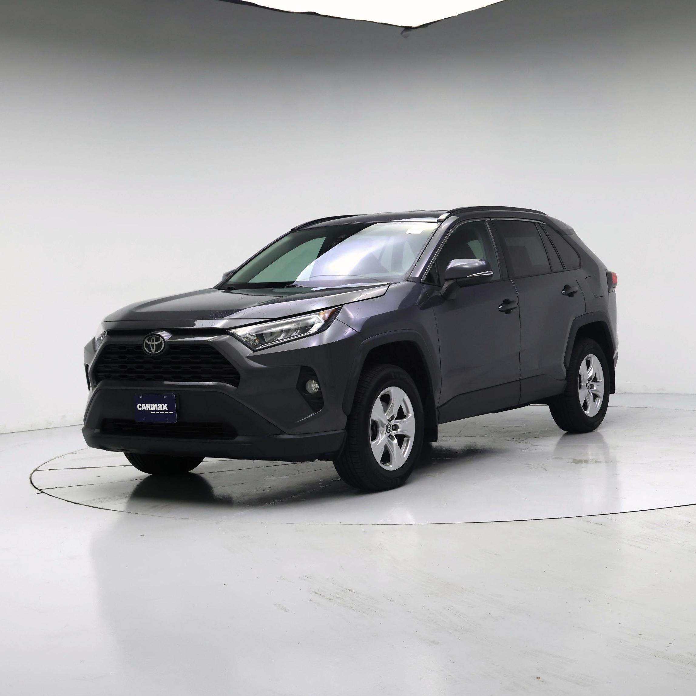 Thumbnail: 2021 Toyota RAV4 - 4