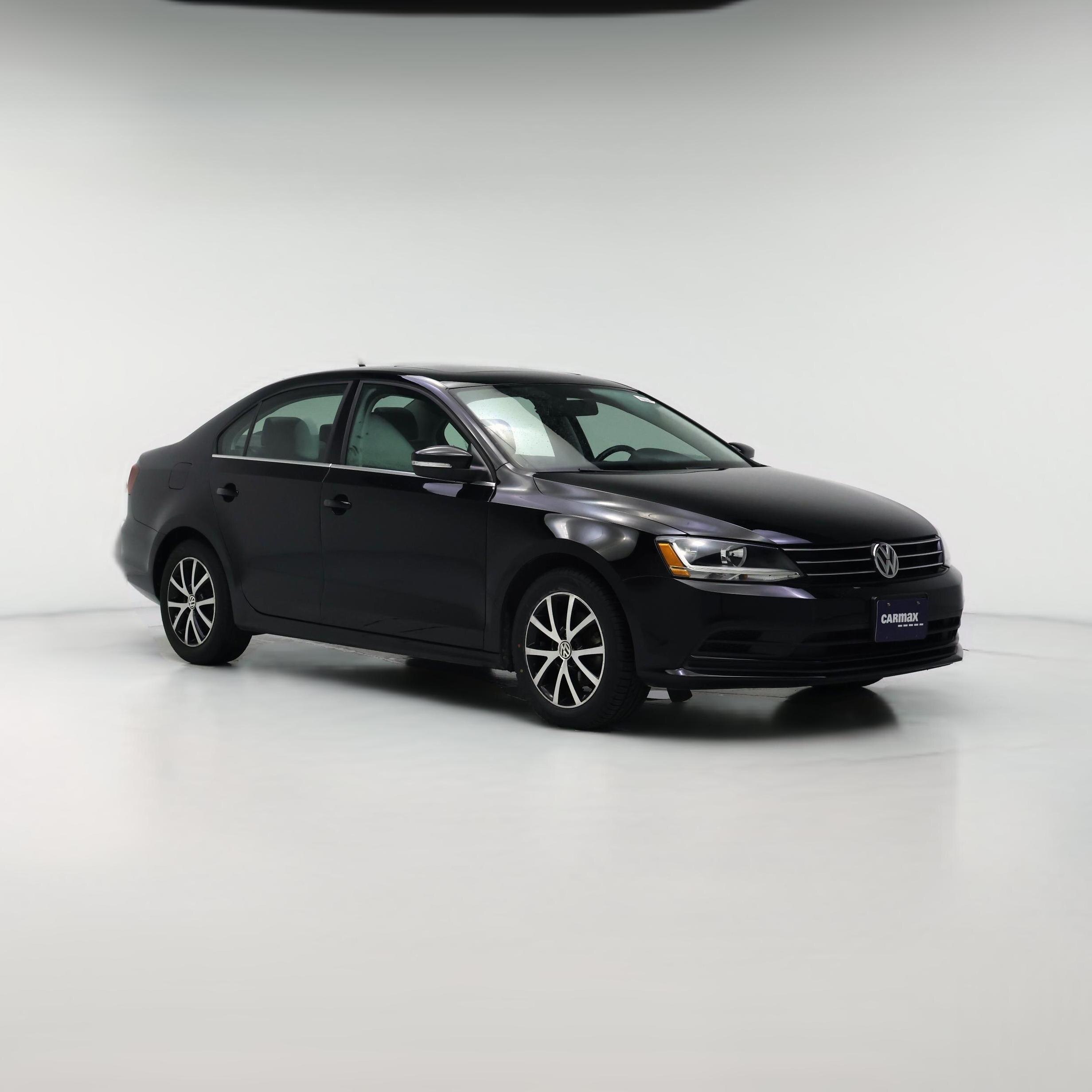 Thumbnail: 2017 Volkswagen Jetta - 1