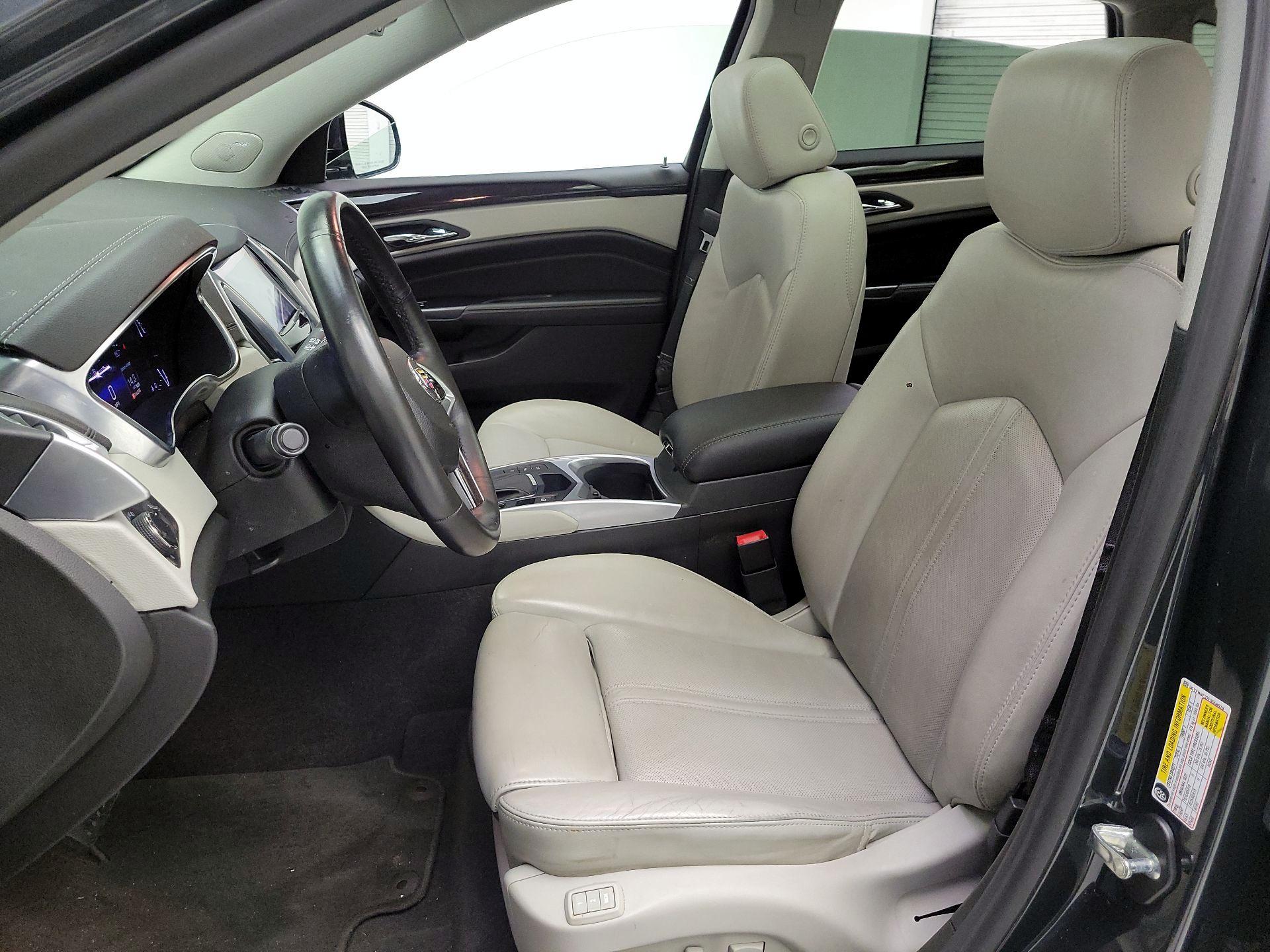 Thumbnail: 2015 Cadillac SRX - 11