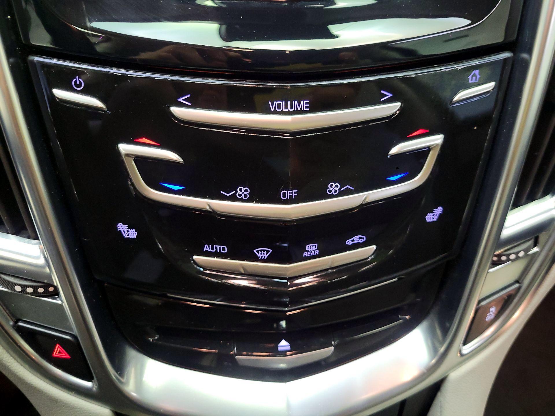 Thumbnail: 2015 Cadillac SRX - 17