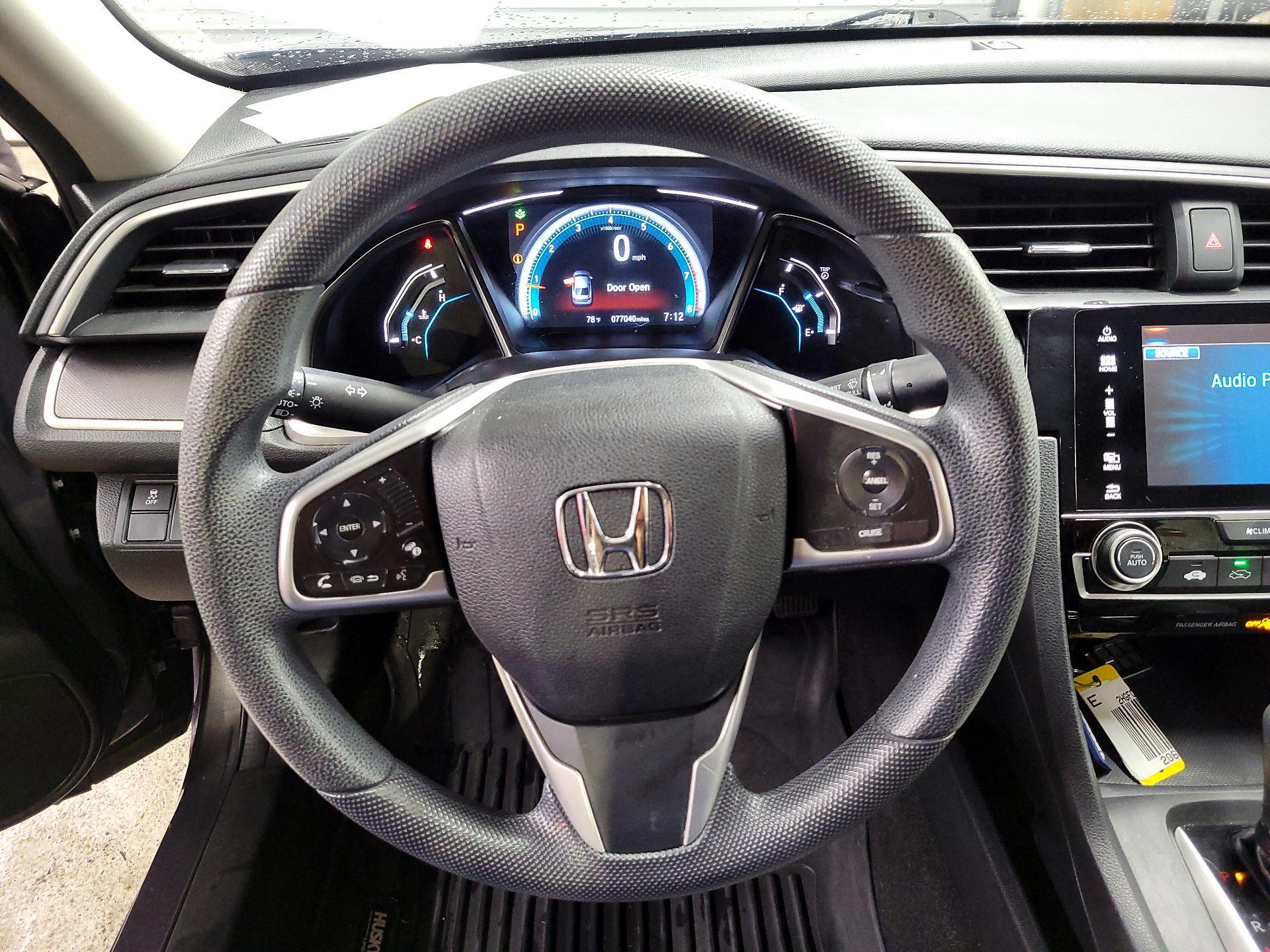 Thumbnail: 2017 Honda Civic - 10