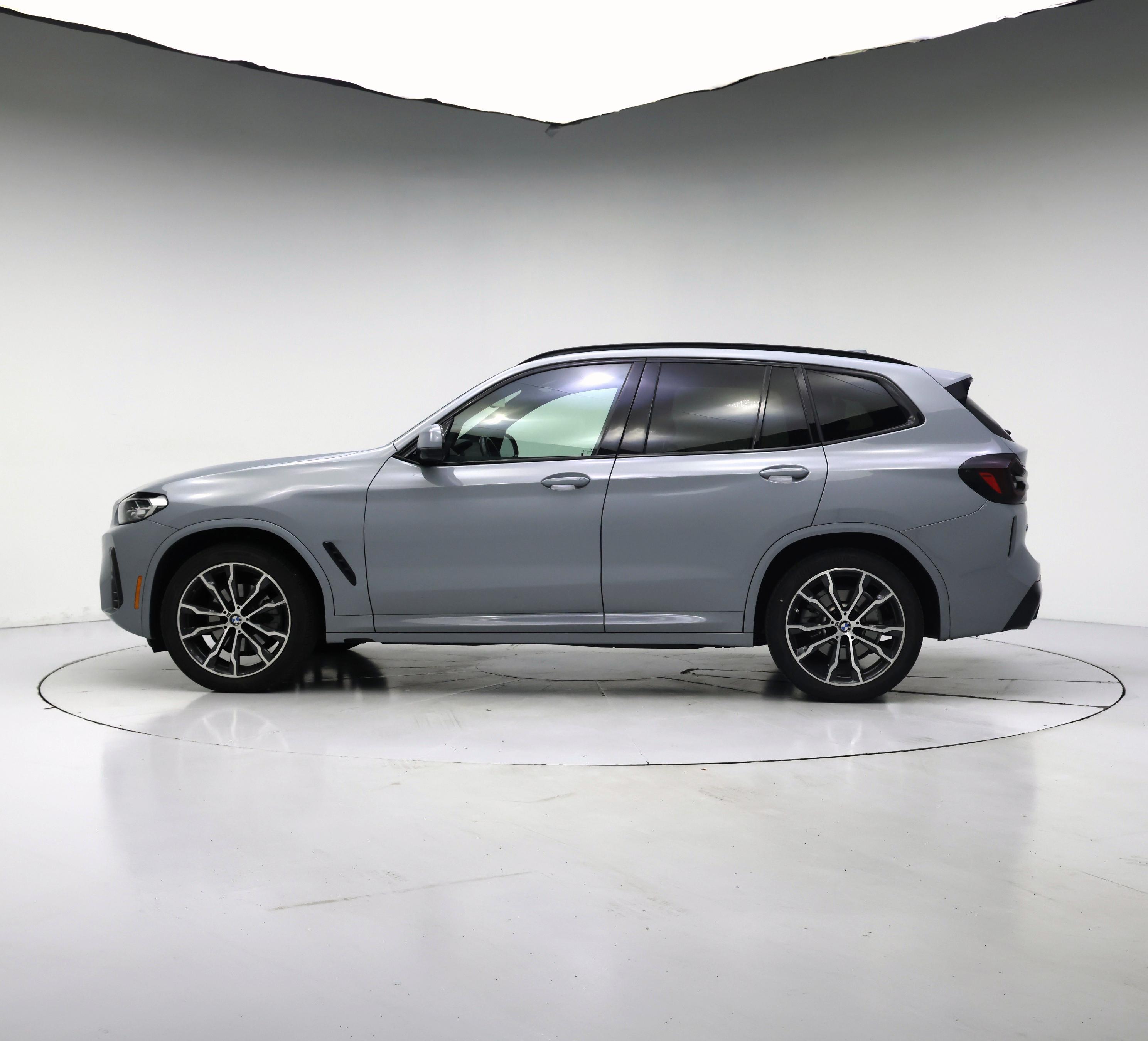 Thumbnail: 2022 BMW X3 - 3
