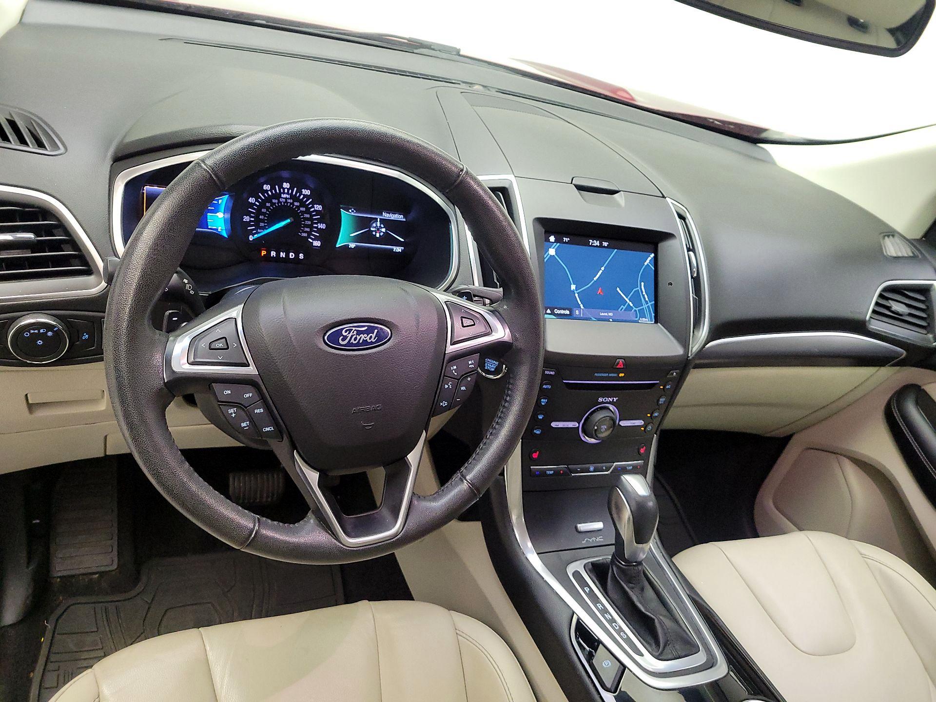 Thumbnail: 2016 Ford Edge - 9