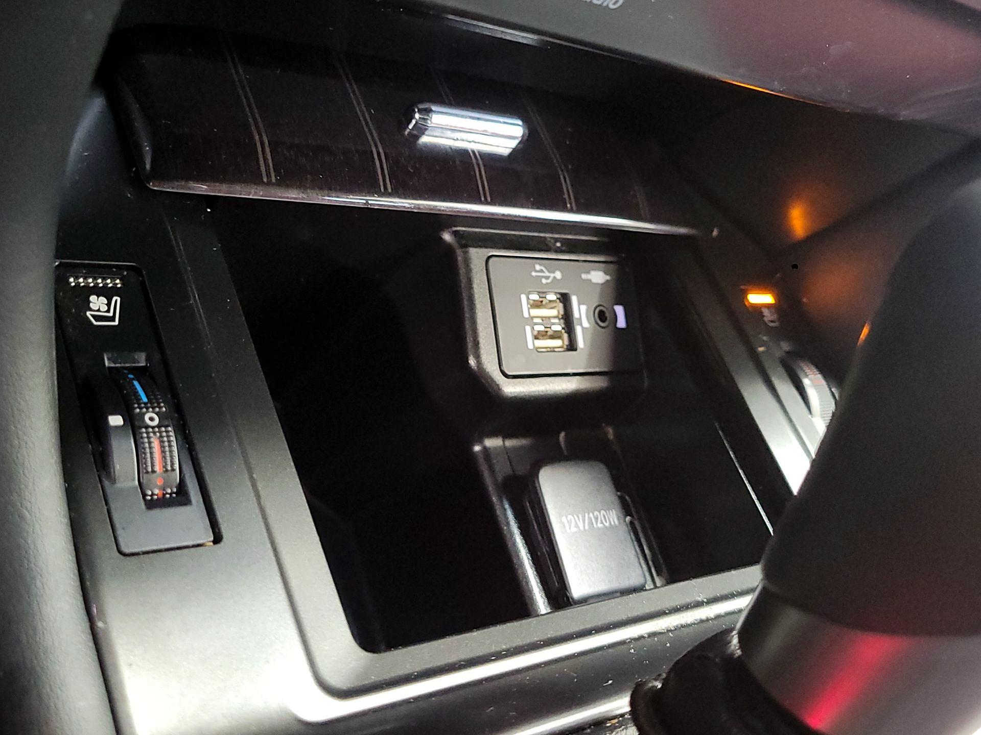 Thumbnail: 2023 Lexus GX - 19
