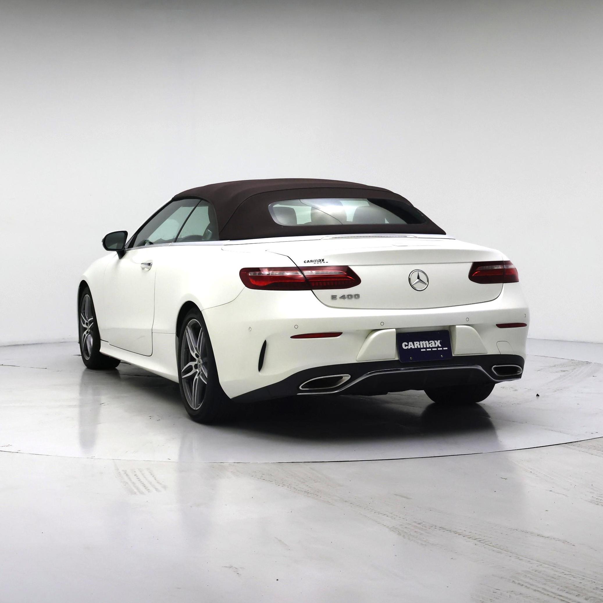 Thumbnail: 2018 Mercedes-Benz E-Class - 2