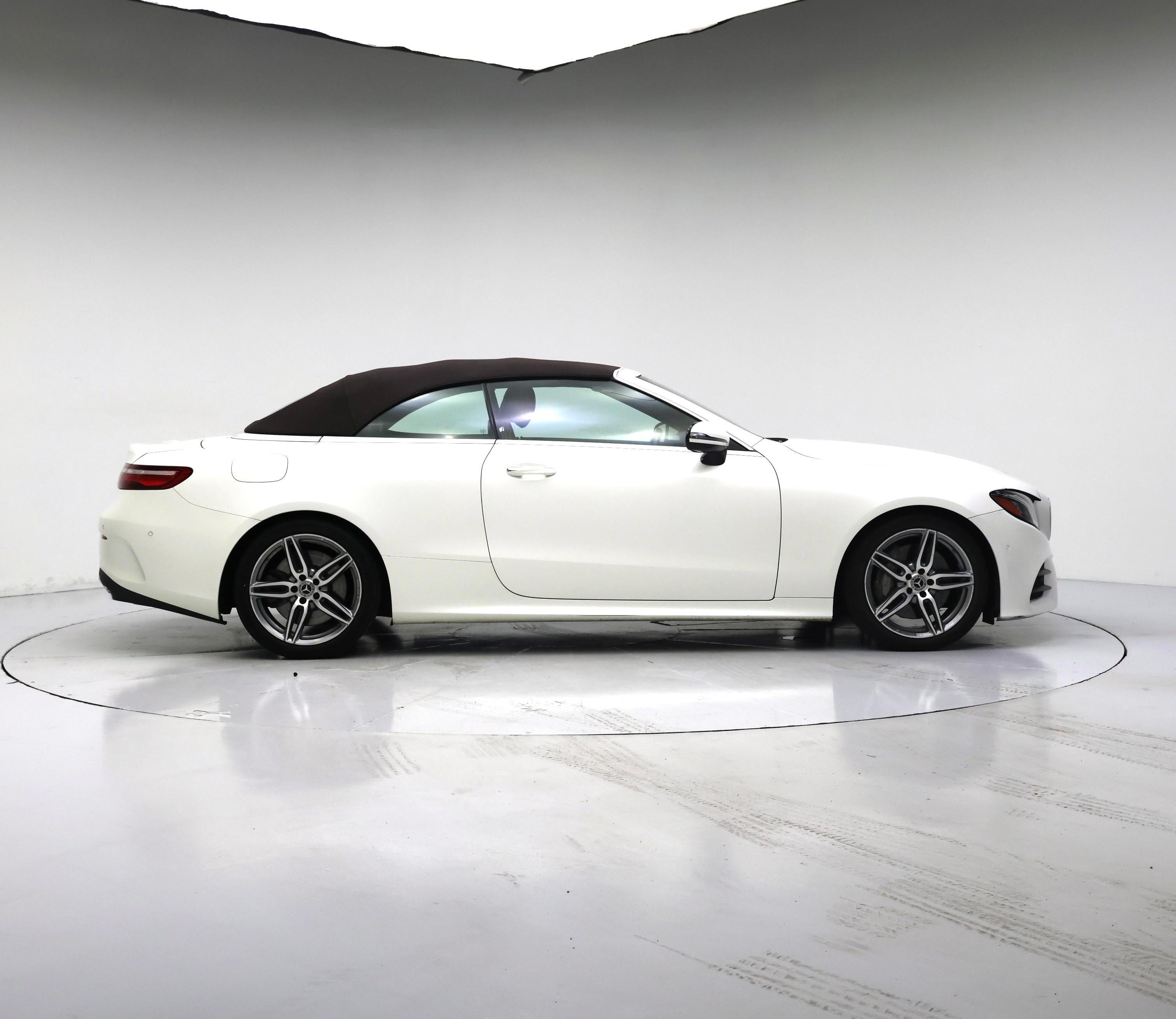 Thumbnail: 2018 Mercedes-Benz E-Class - 7