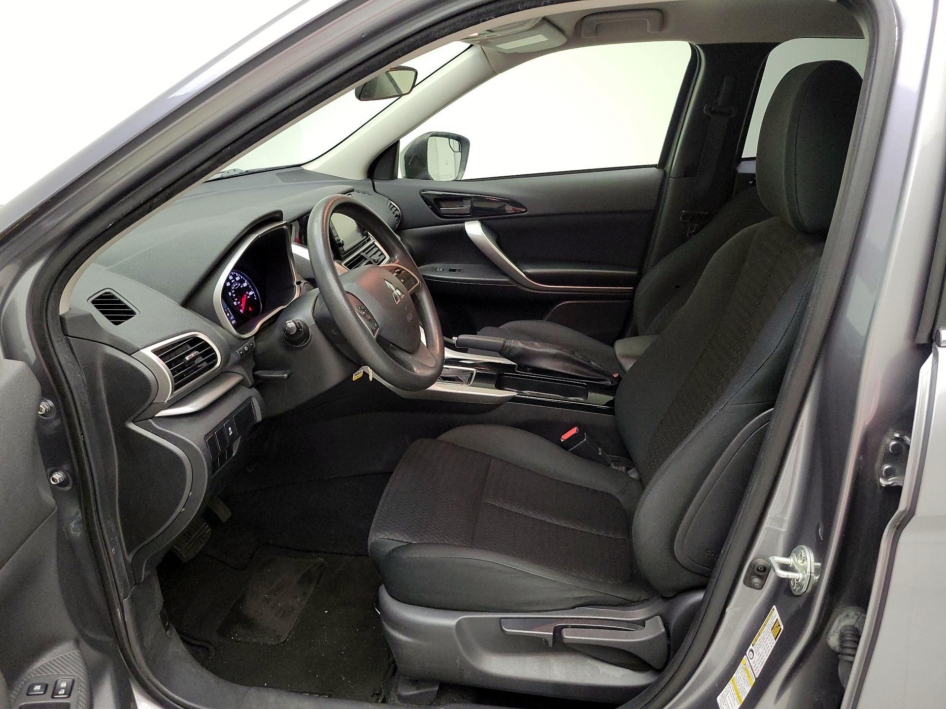 Thumbnail: 2019 Mitsubishi Eclipse Cross - 11