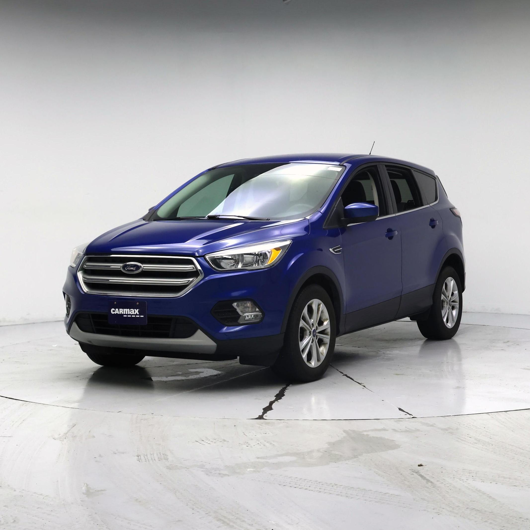 Thumbnail: 2017 Ford Escape - 4