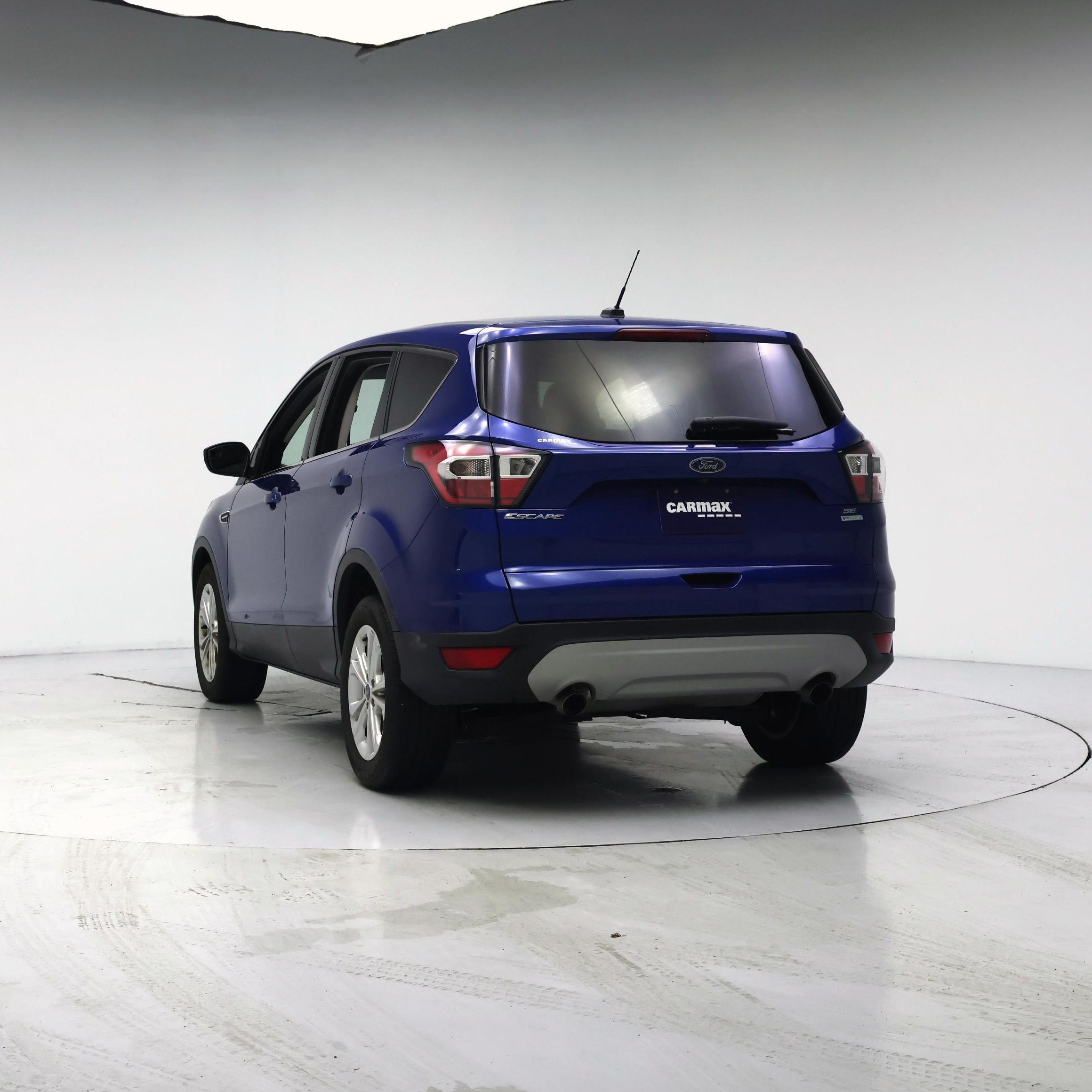 Thumbnail: 2017 Ford Escape - 6