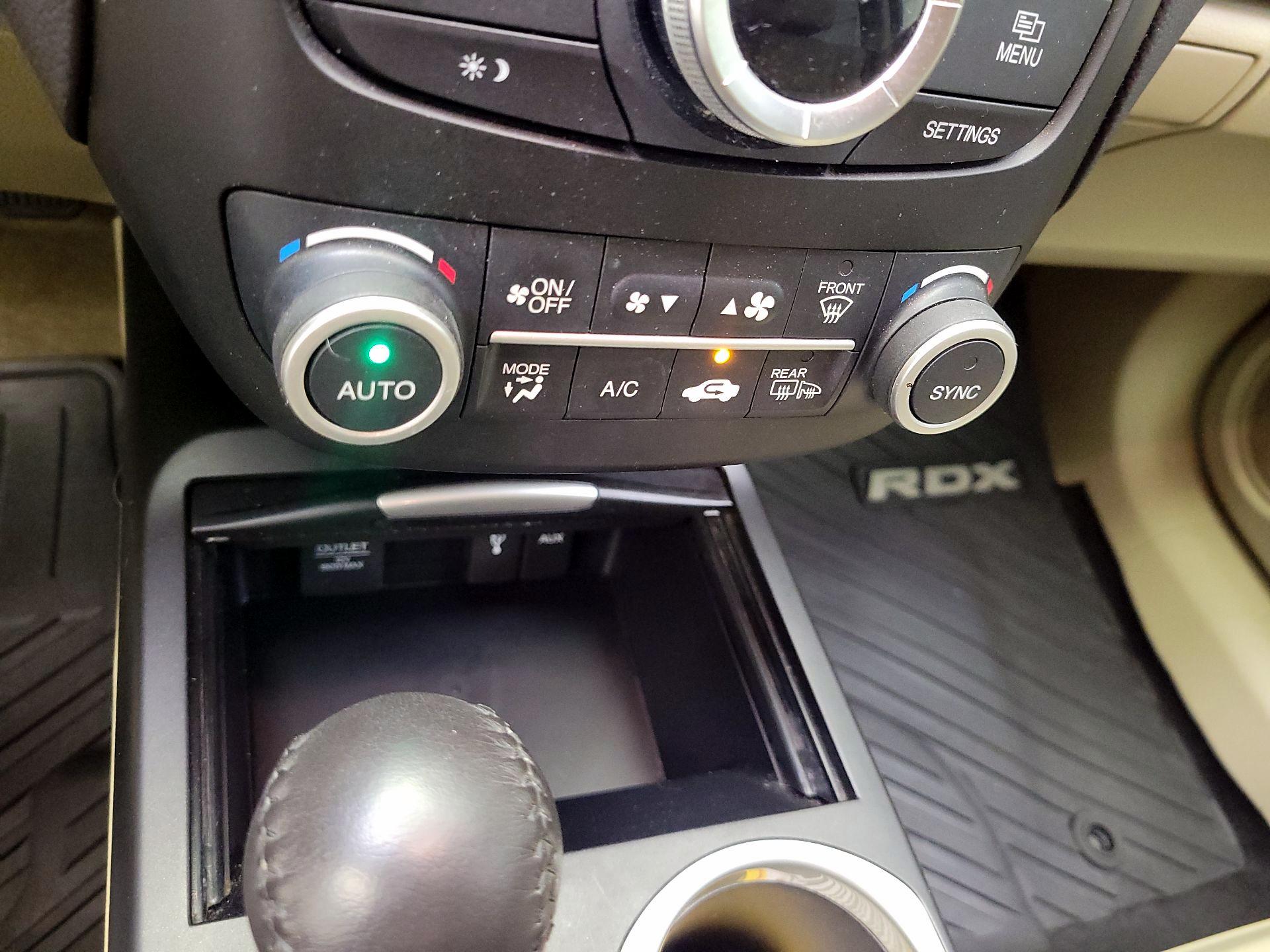Thumbnail: 2016 Acura RDX - 17