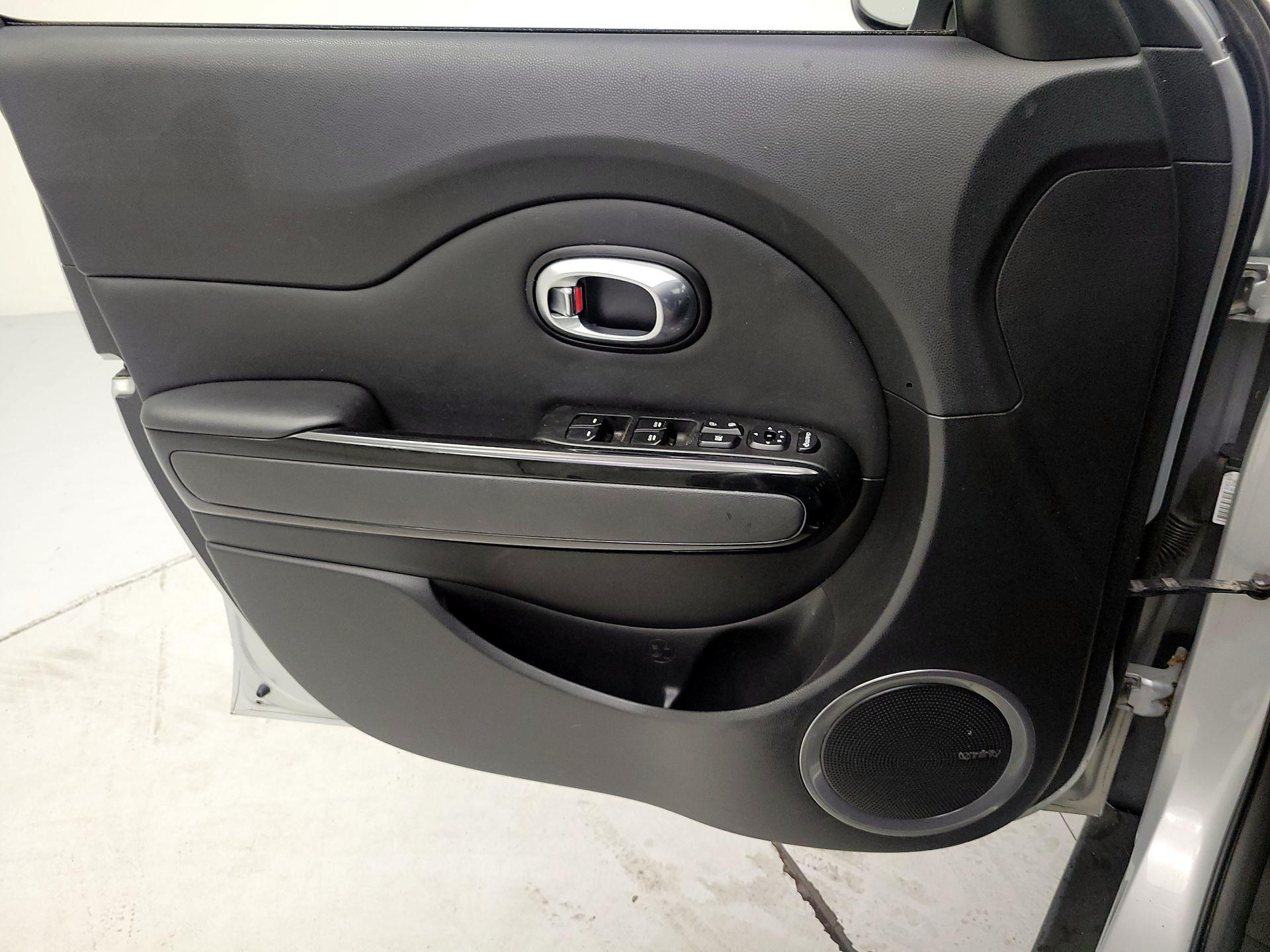 Thumbnail: 2014 Kia Soul - 12