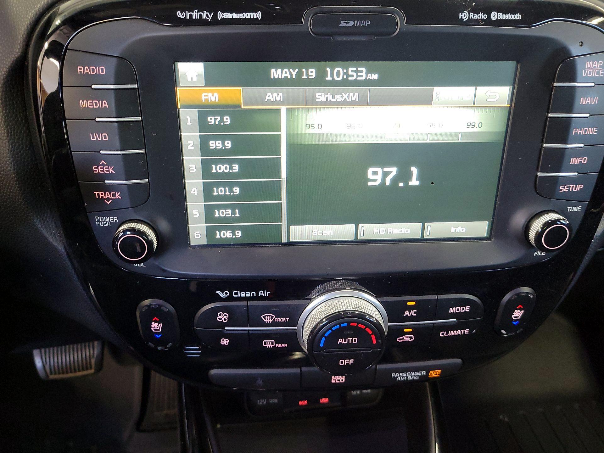 Thumbnail: 2014 Kia Soul - 16