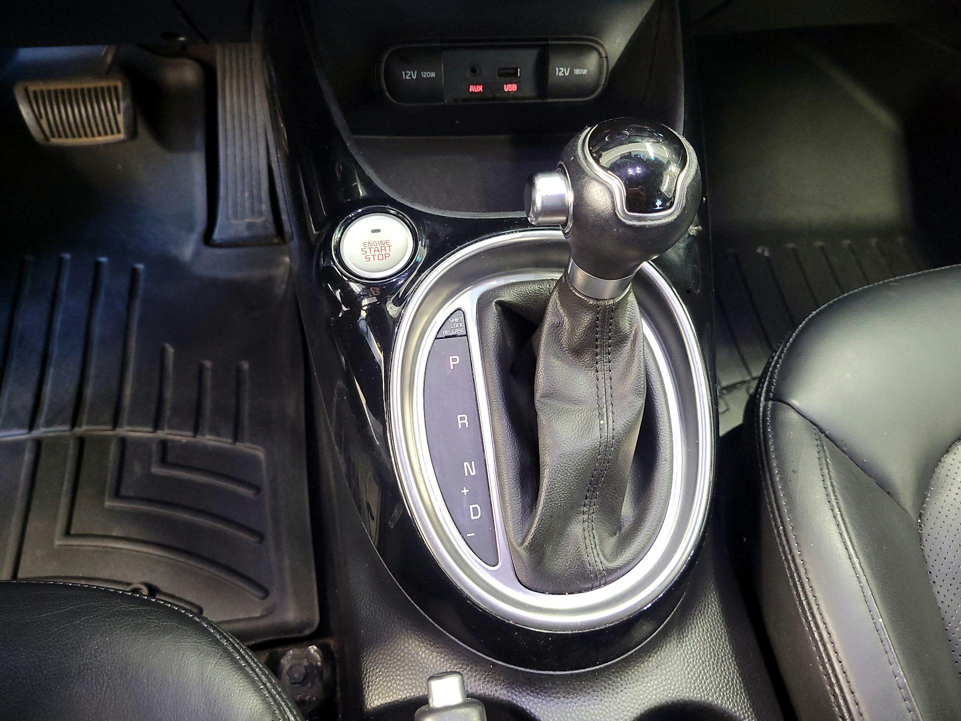 Thumbnail: 2014 Kia Soul - 18