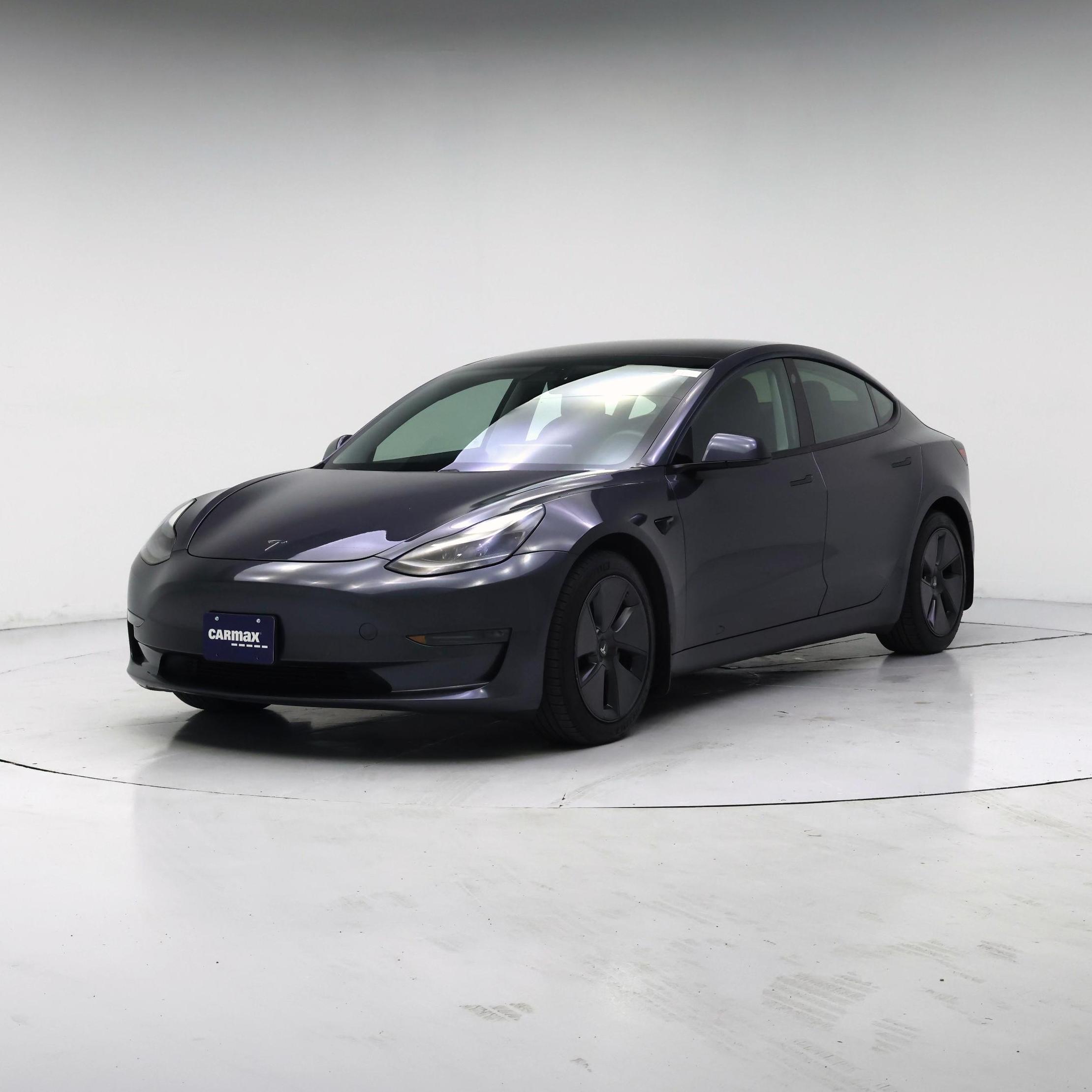 Thumbnail: 2021 Tesla Model 3 - 4