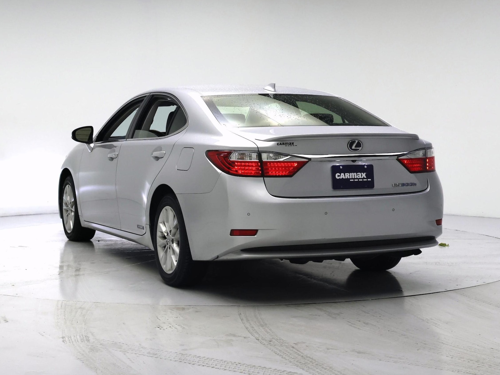 2015 Lexus ES 300h - Photo 3