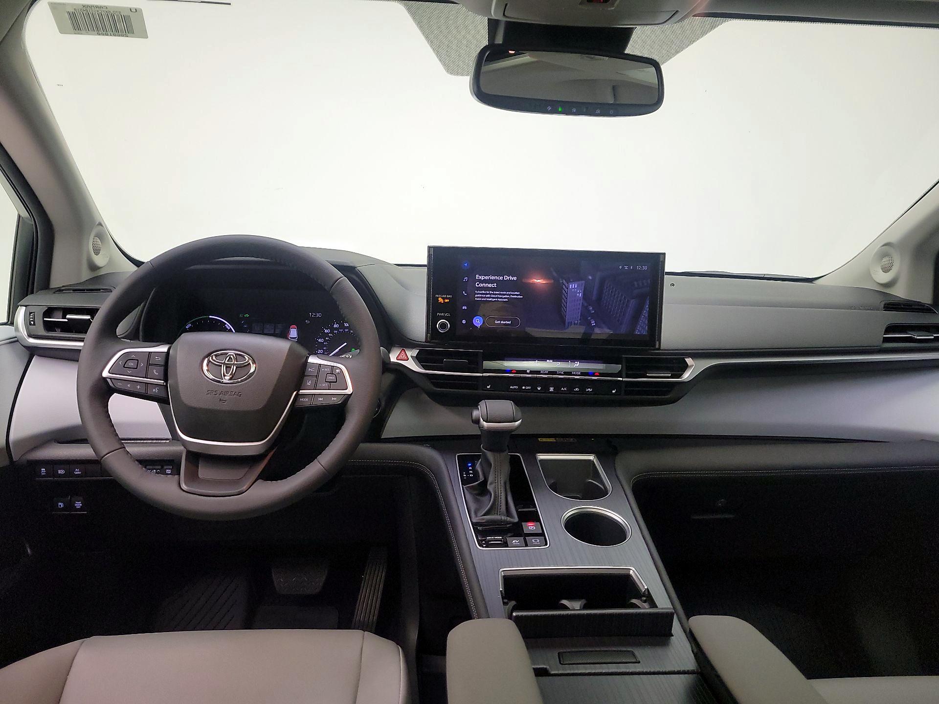 Thumbnail: 2025 Toyota Sienna - 8