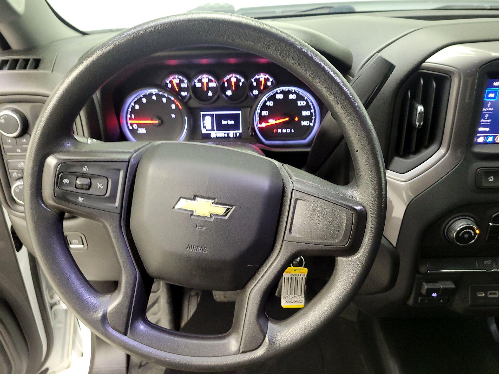 Thumbnail: 2021 Chevrolet Silverado 2500 - 10
