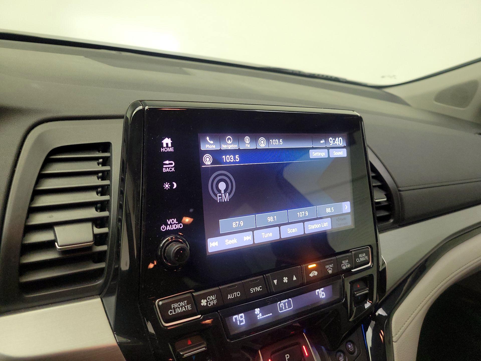 Thumbnail: 2020 Honda Odyssey - 16