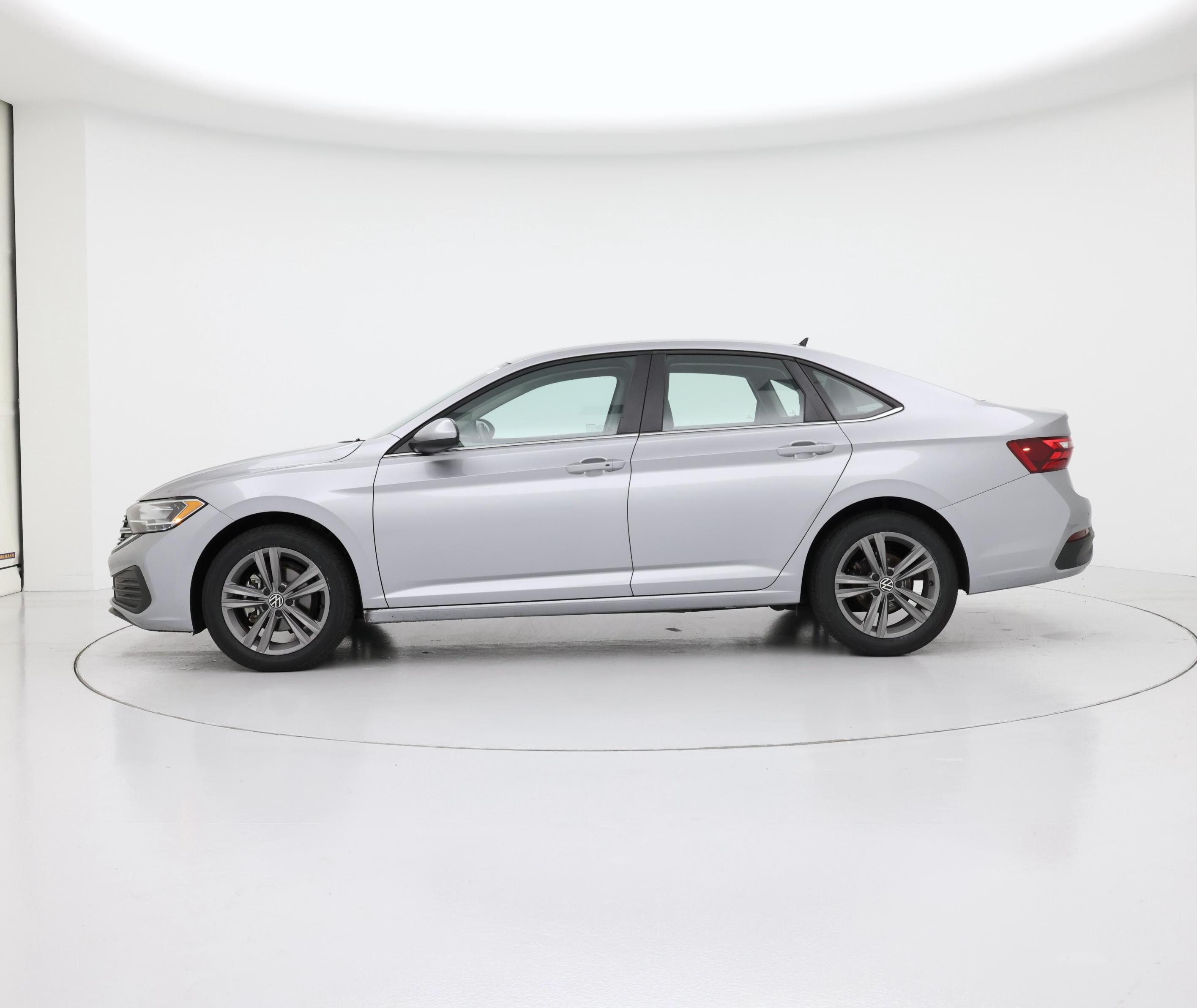 Thumbnail: 2024 Volkswagen Jetta - 3