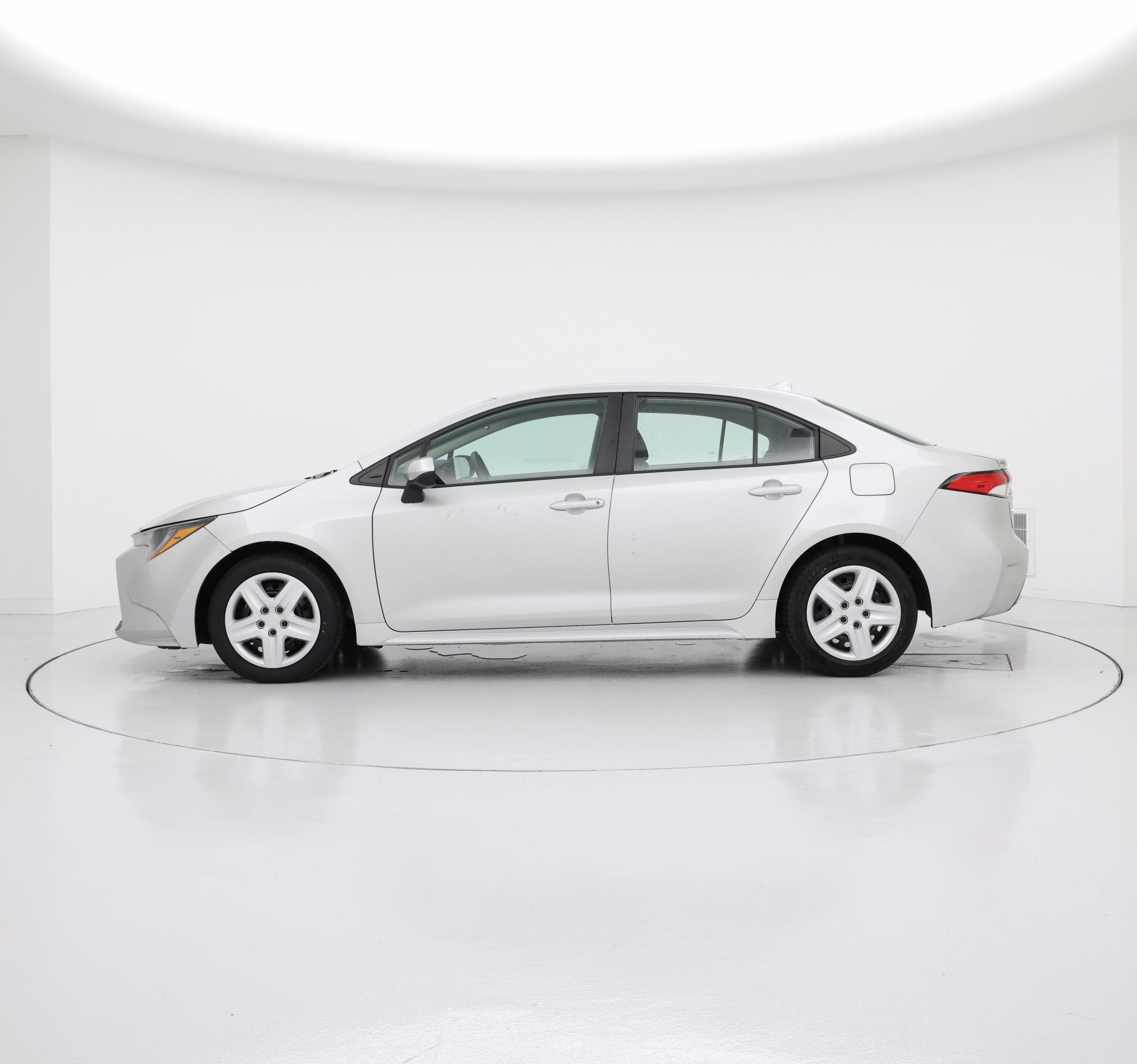 Thumbnail: 2022 Toyota Corolla - 3