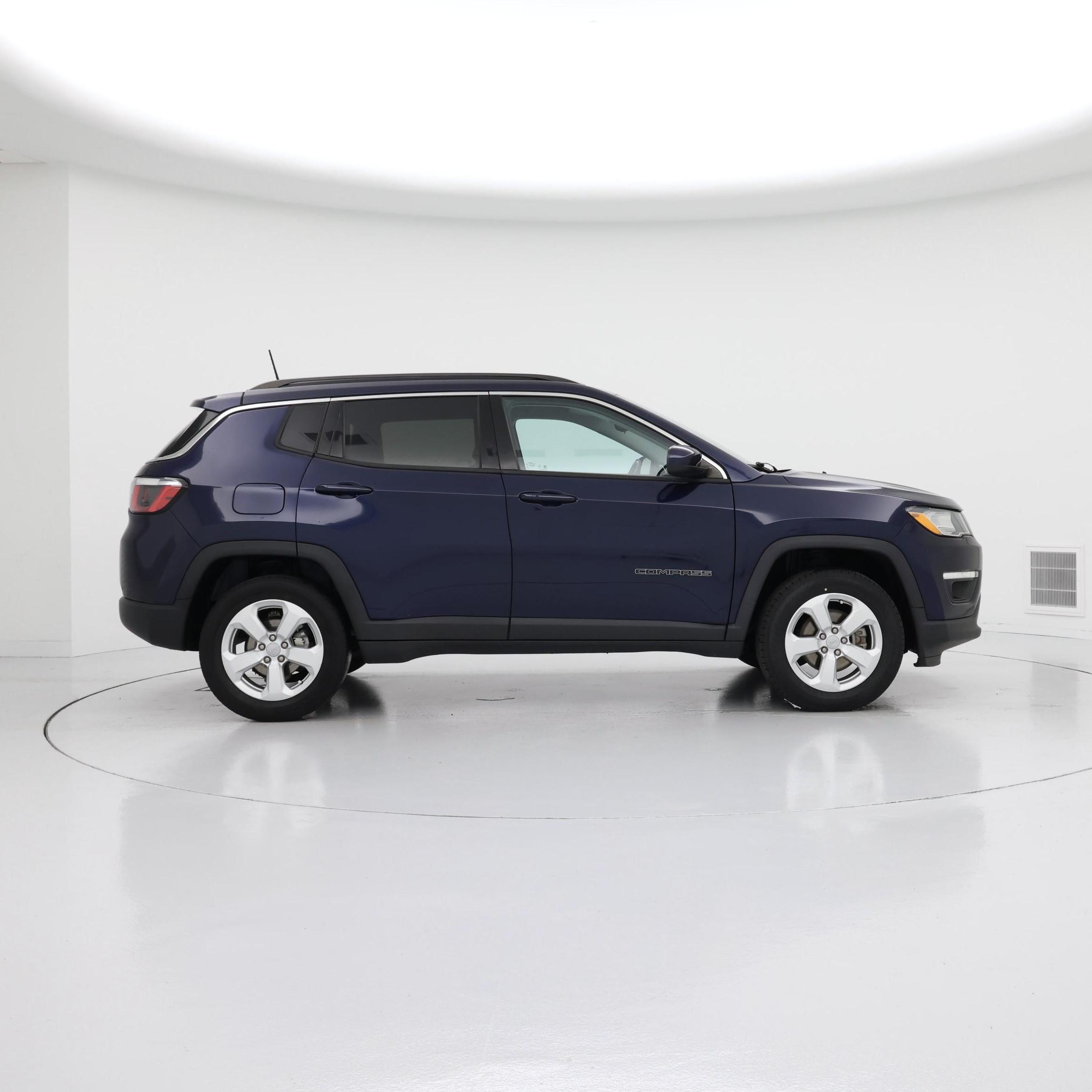 Thumbnail: 2021 Jeep Compass - 7