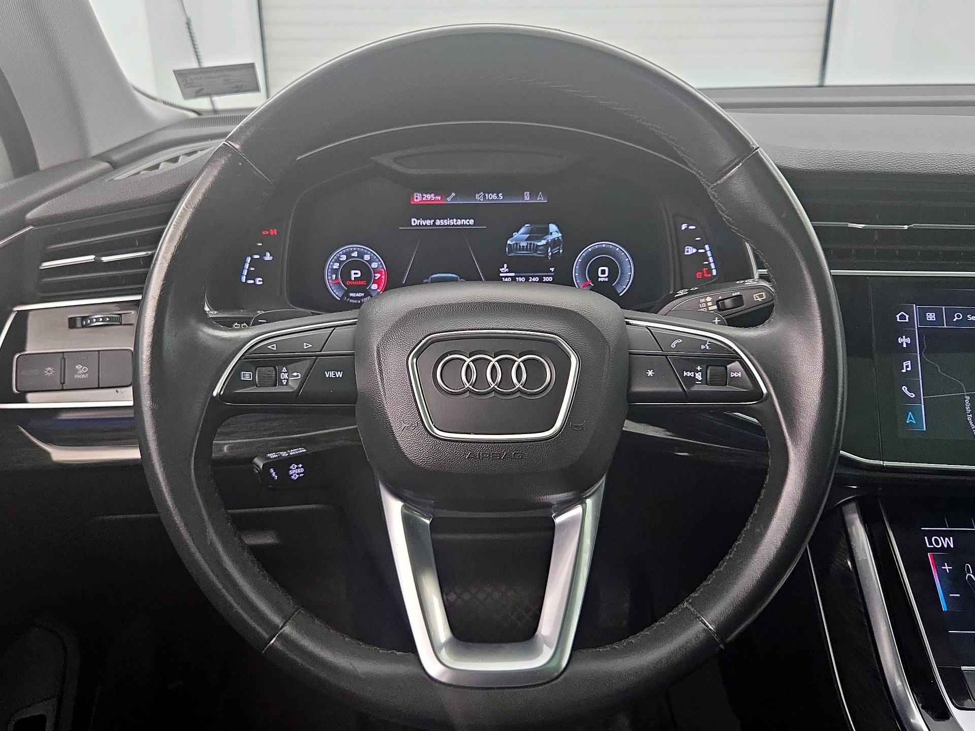 Thumbnail: 2021 Audi Q7 - 10
