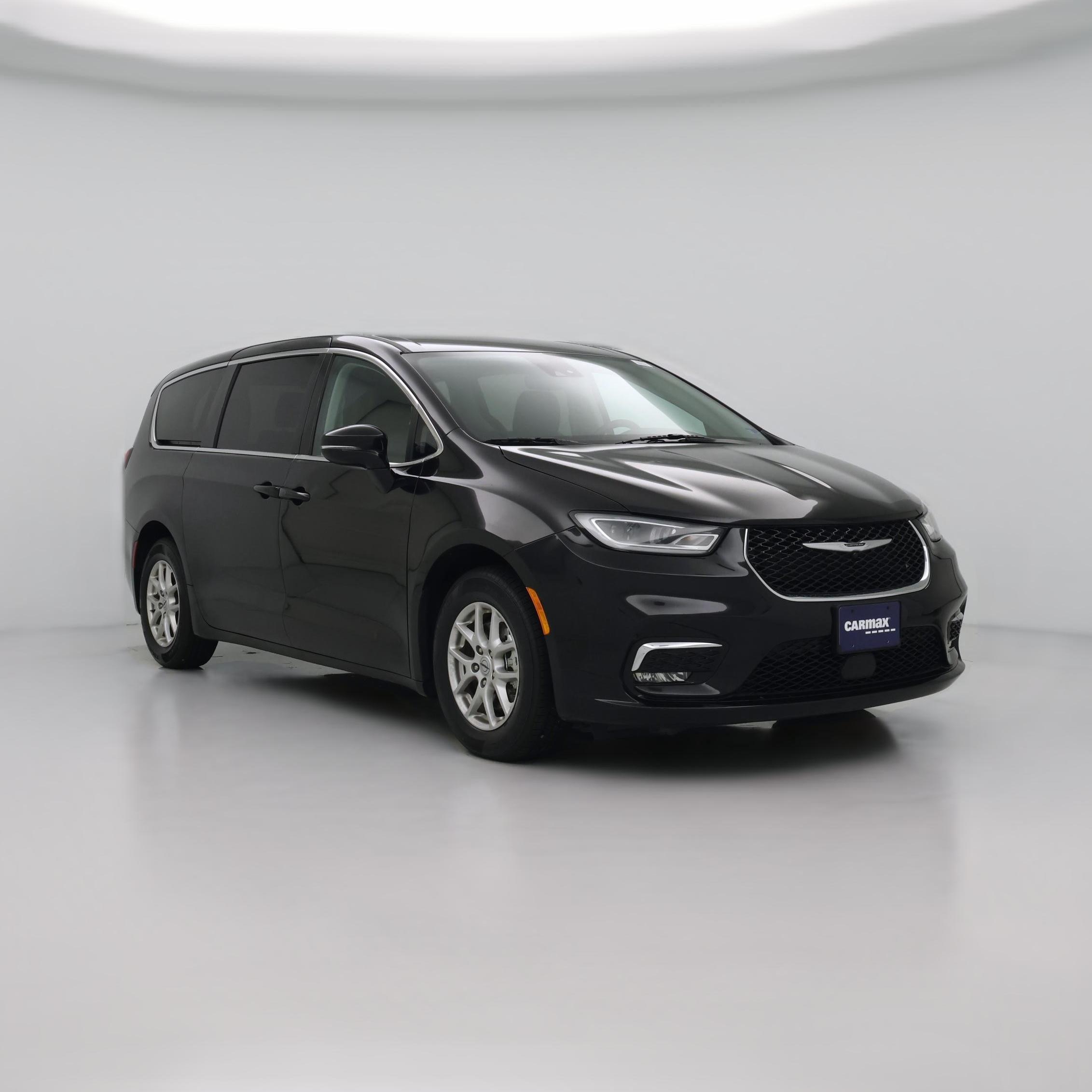 Thumbnail: 2024 Chrysler Pacifica - 1