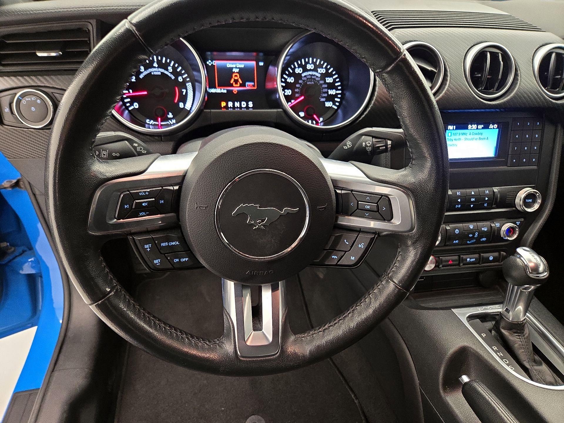 Thumbnail: 2022 Ford Mustang - 9