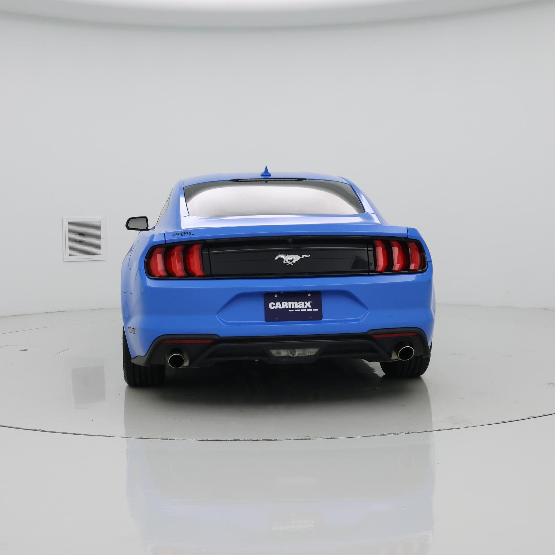 Thumbnail: 2022 Ford Mustang - 6