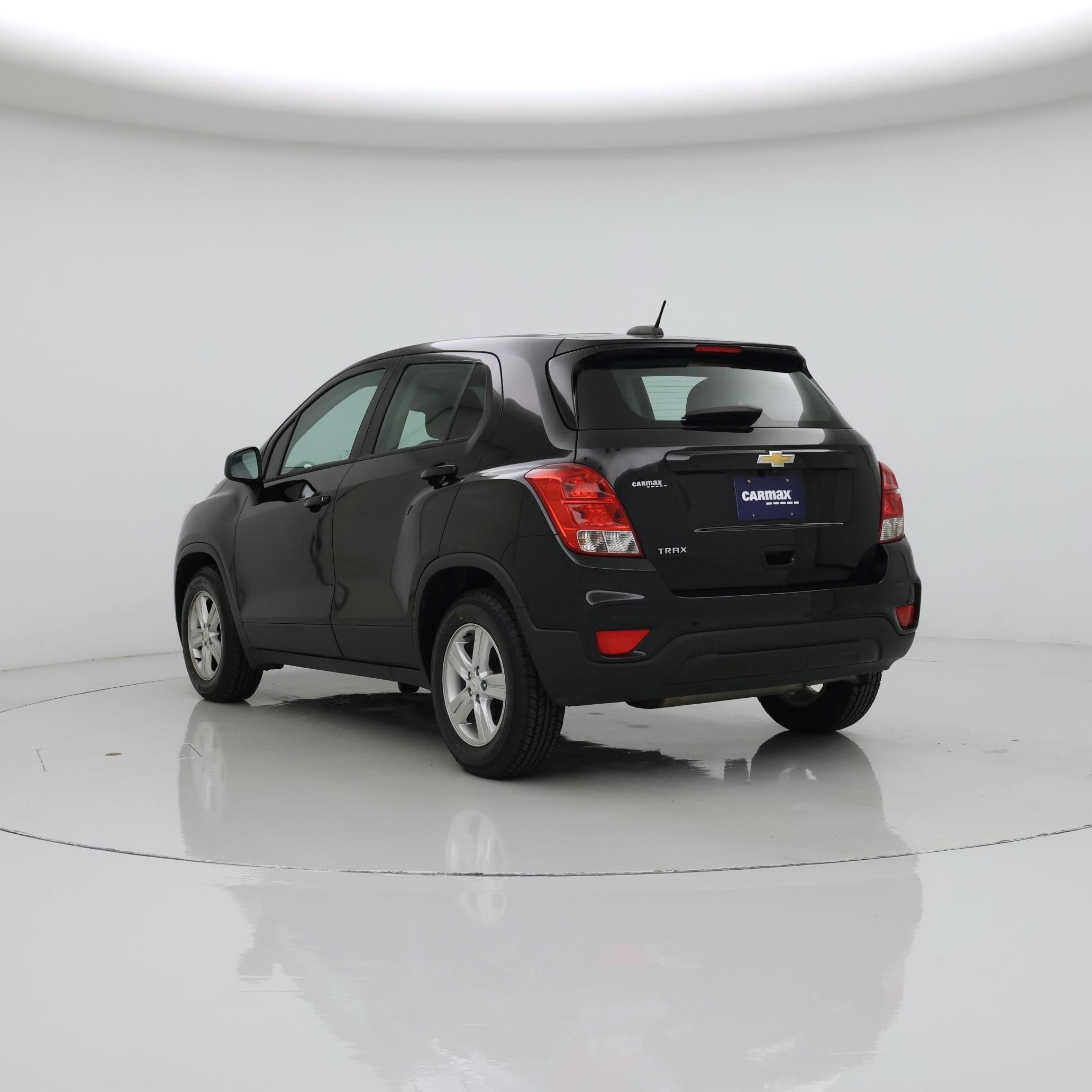 Thumbnail: 2021 Chevrolet Trax - 2
