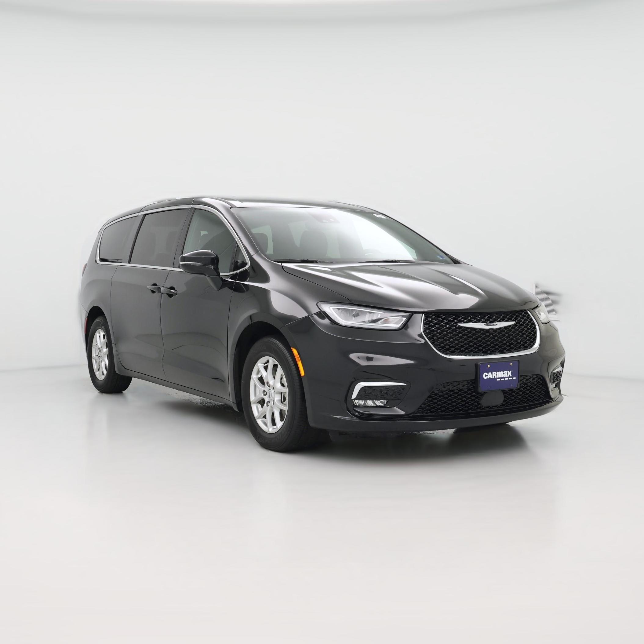 Thumbnail: 2025 Chrysler Pacifica - 1