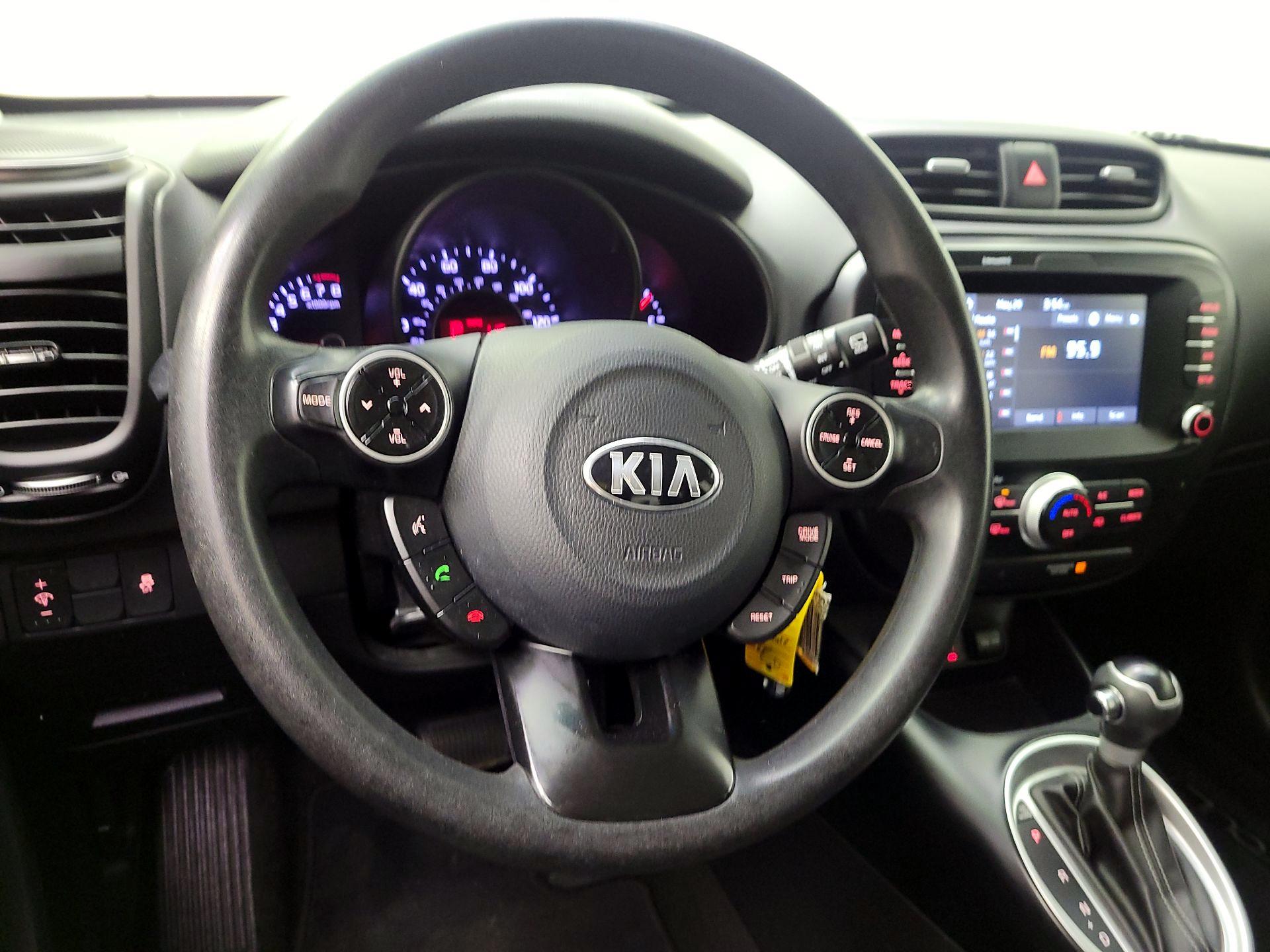 Thumbnail: 2018 Kia Soul - 10