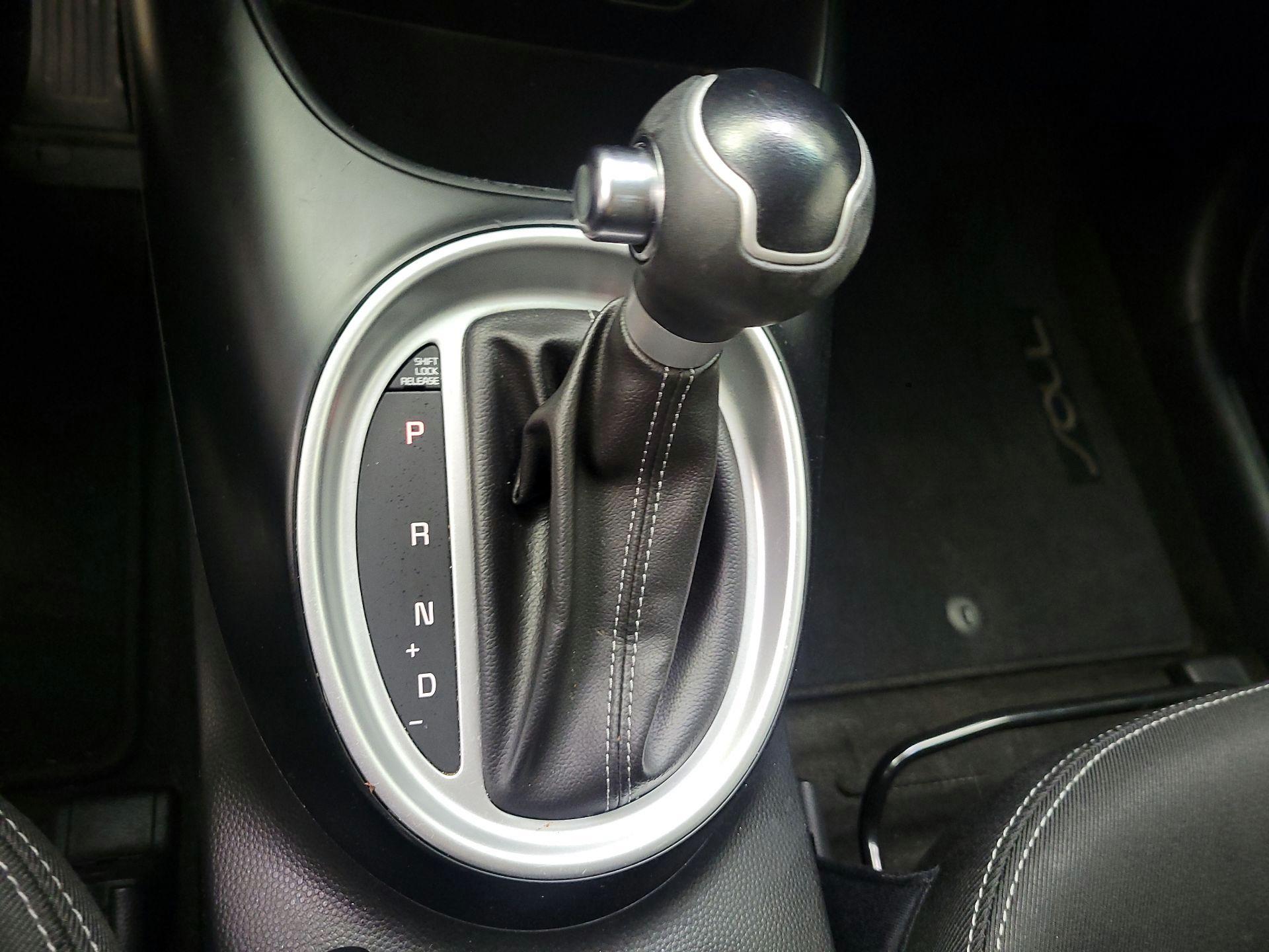 Thumbnail: 2018 Kia Soul - 17