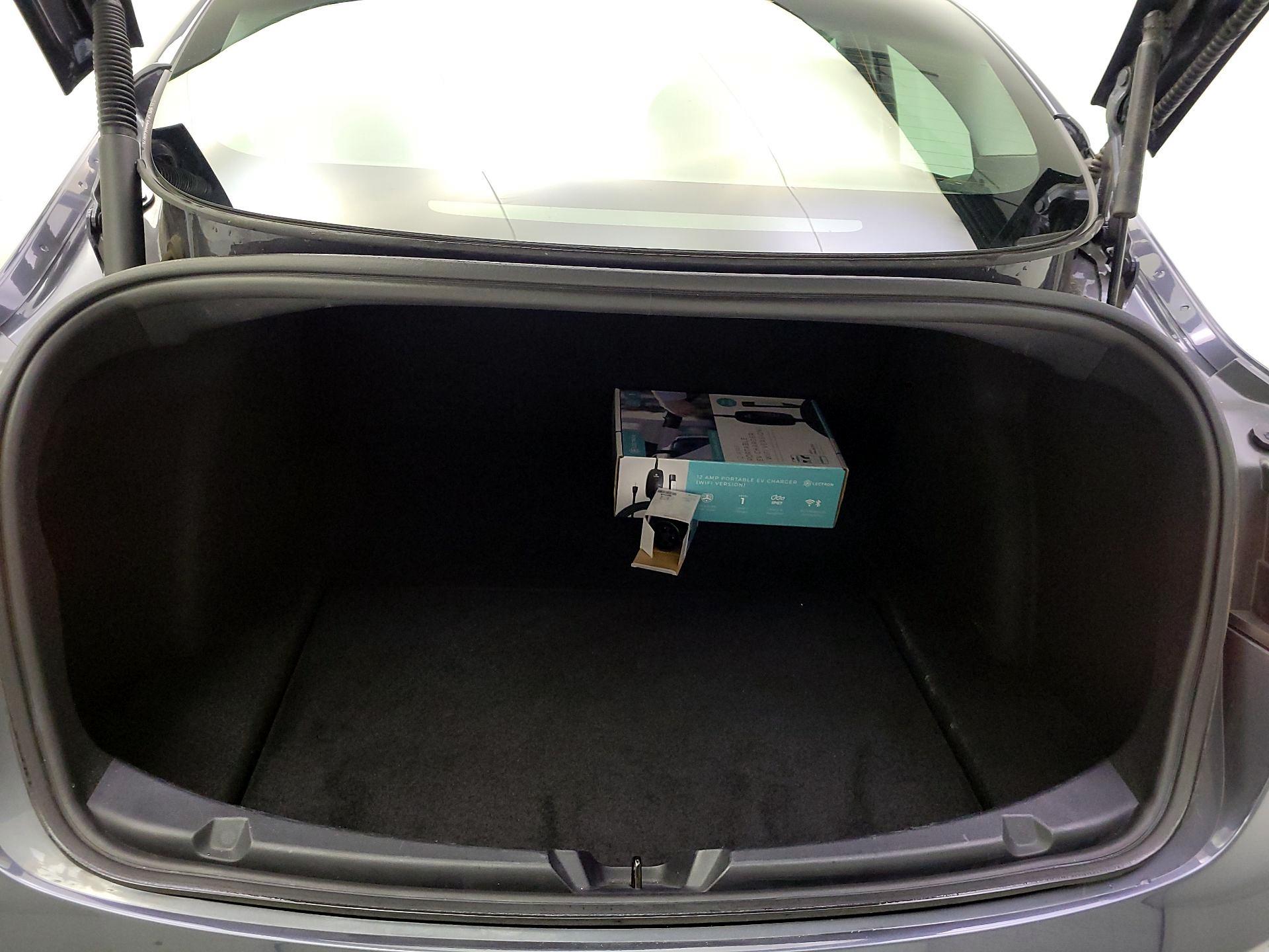 Thumbnail: 2021 Tesla Model 3 - 20