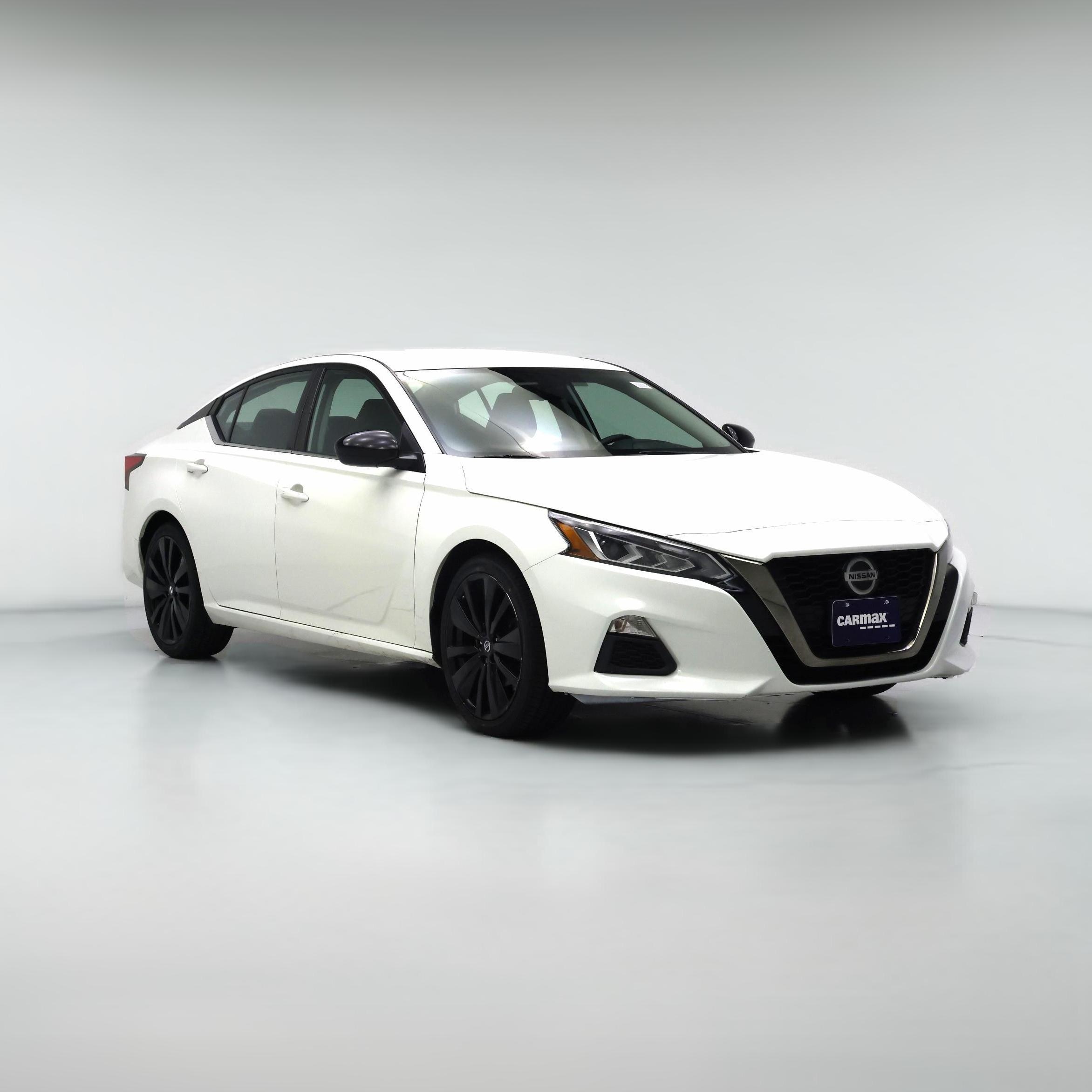 Thumbnail: 2019 Nissan Altima - 1