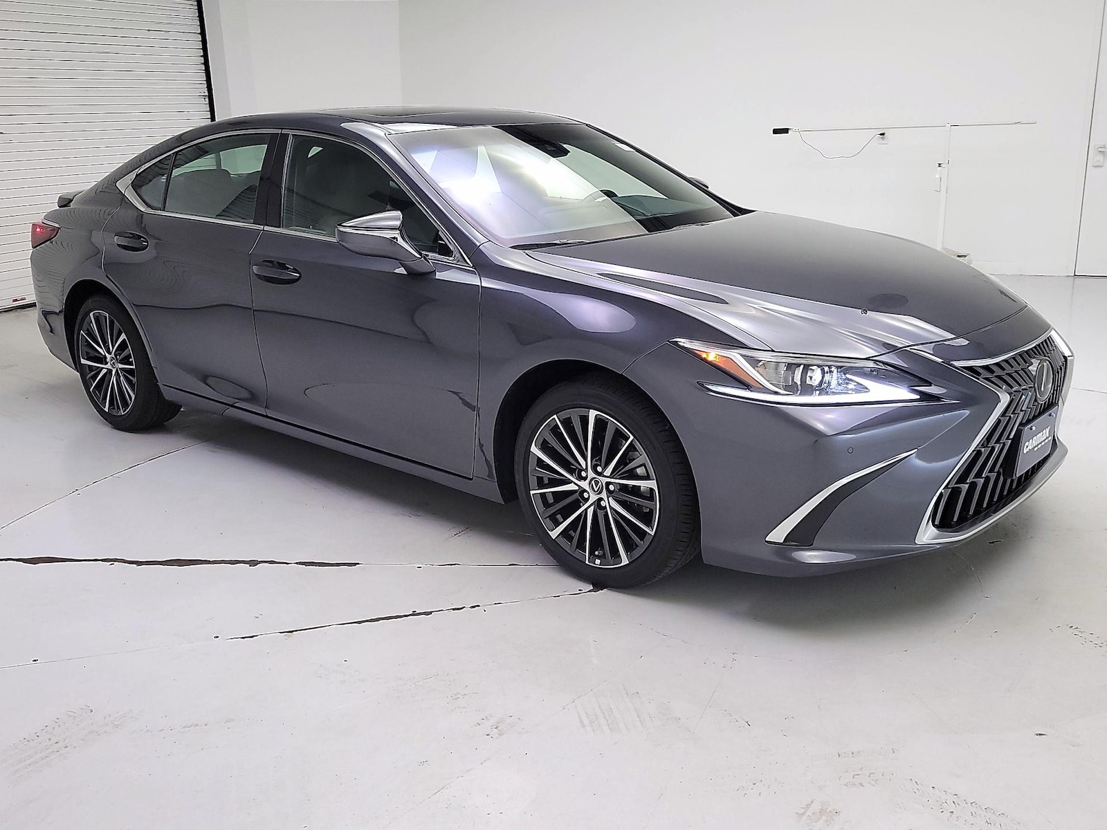 2025 Lexus ES