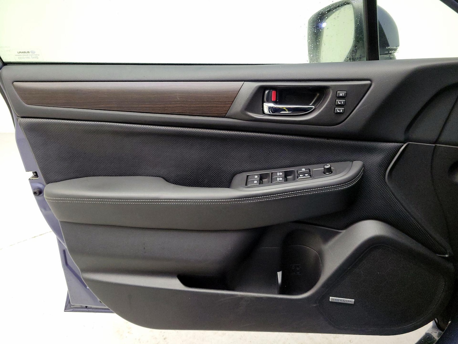 2015 Subaru Legacy 2.5i Limited - Photo 13