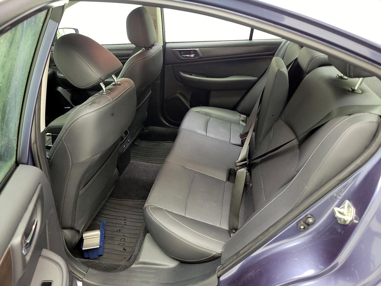 2015 Subaru Legacy 2.5i Limited - Photo 22
