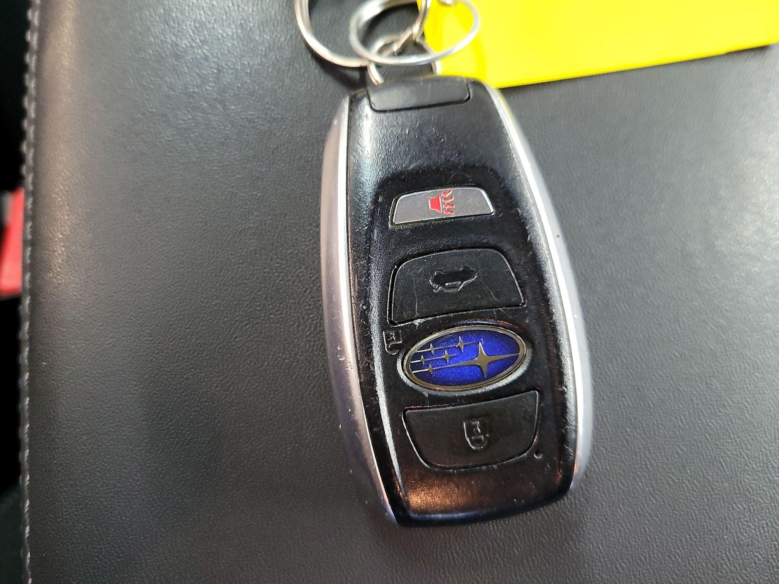 2015 Subaru Legacy 2.5i Limited - Photo 25